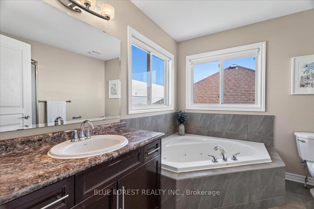 Photo 21 of 3317 Emily Carr Lane, London, South W — HOMEH