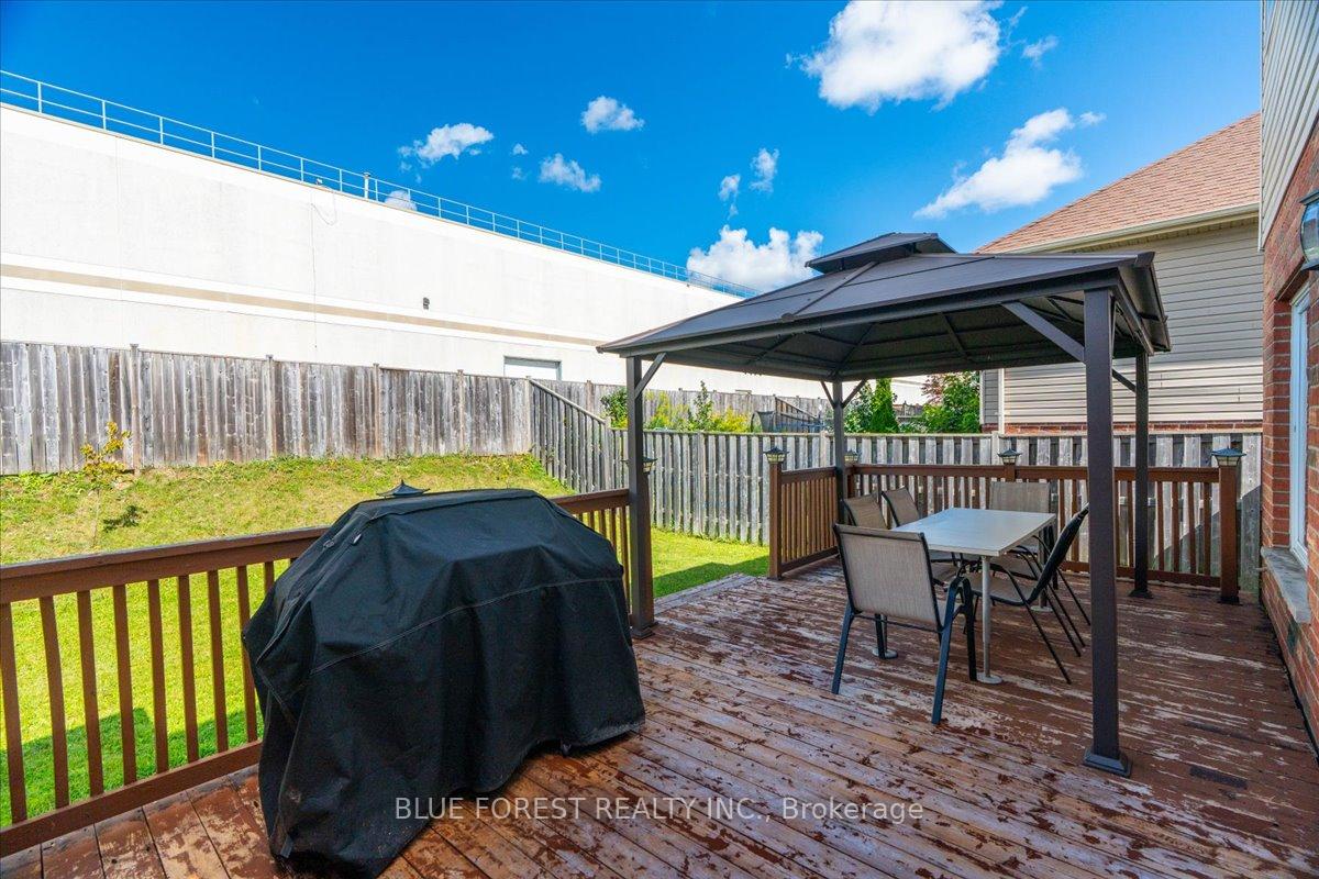 Photo 37 of 3317 Emily Carr Lane, London, South W — HOMEH