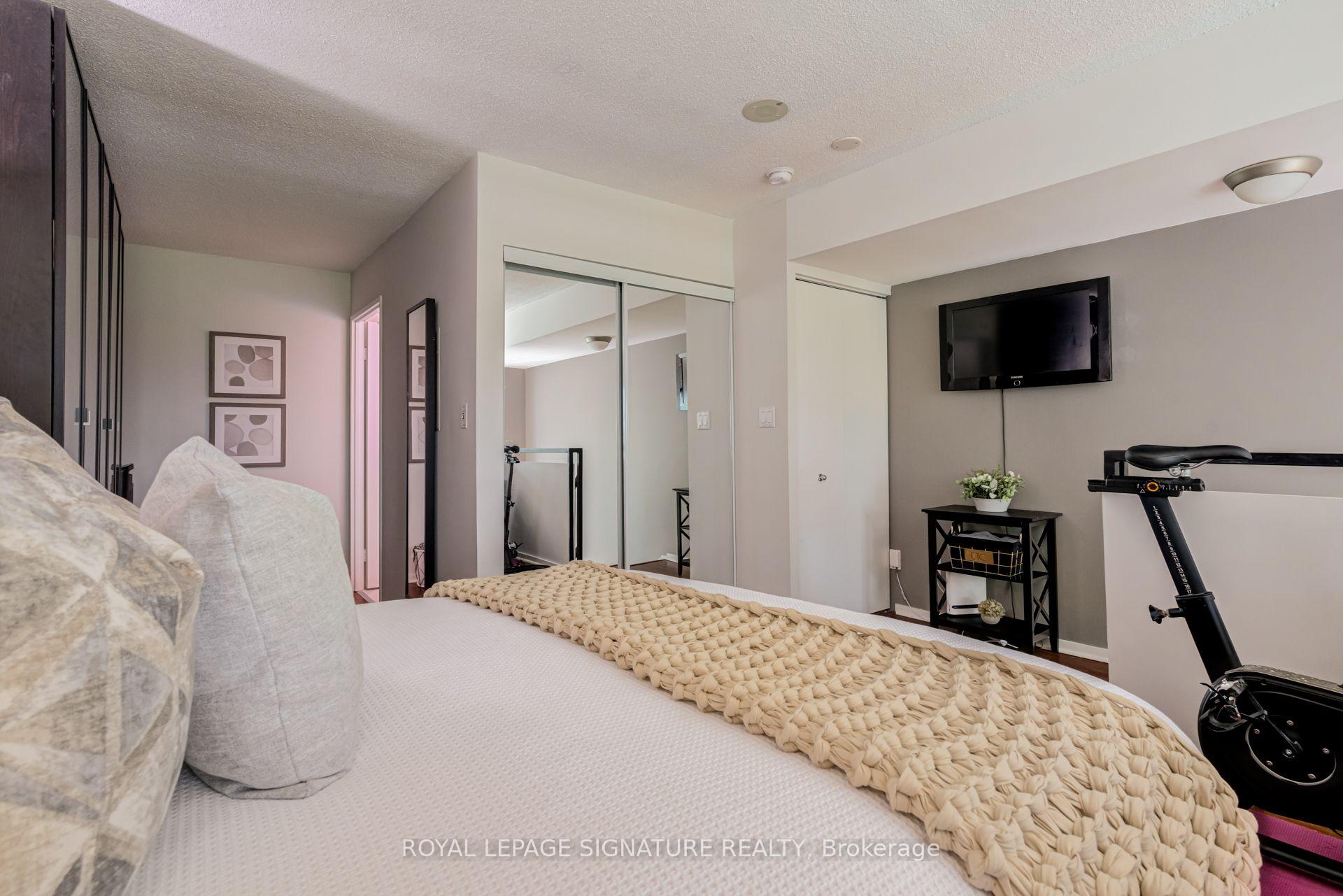 Photo 16 of Unit 203, 200 Manitoba Street, Etobicoke, Mimico — HOMEH