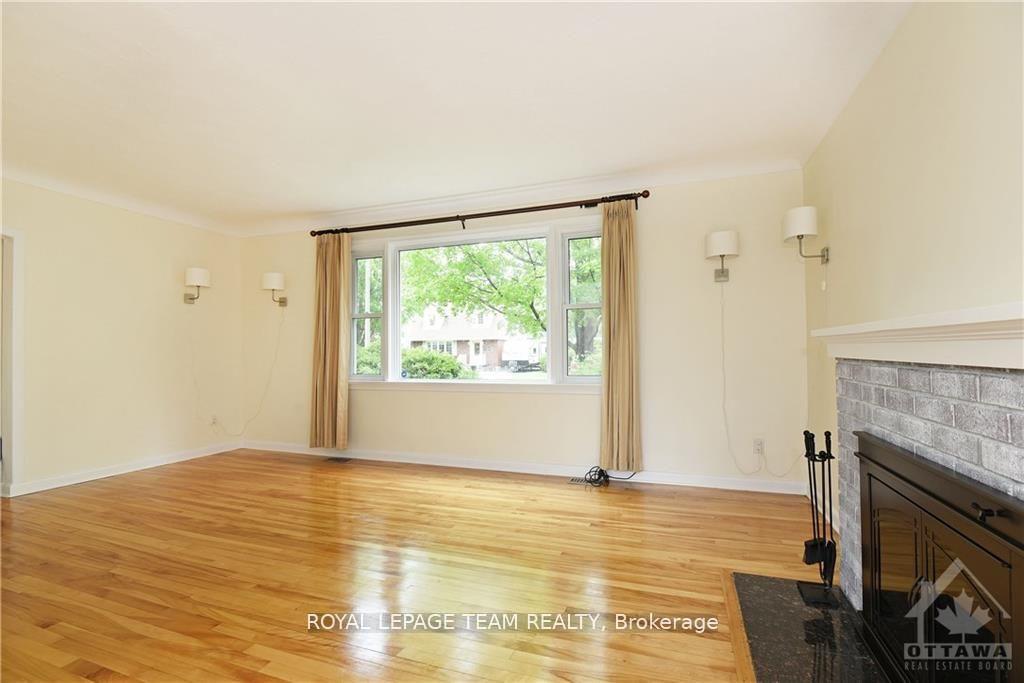 Photo 7 of 822 Quinlan Road, Ottawa, Elmvale Acres — HOMEH