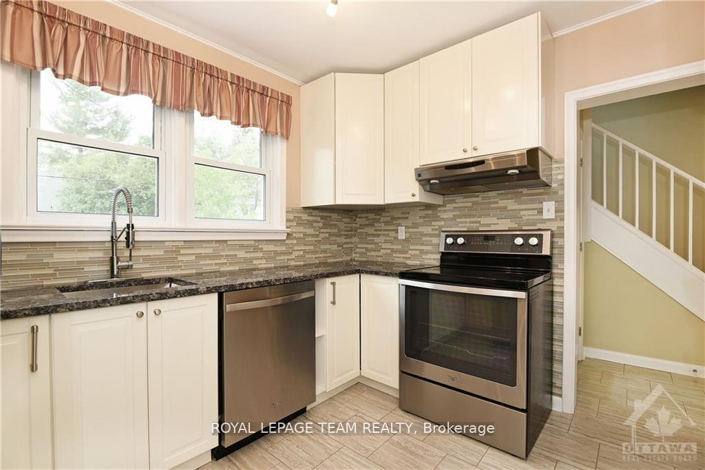 Photo 12 of 822 Quinlan Road, Ottawa, Elmvale Acres — HOMEH