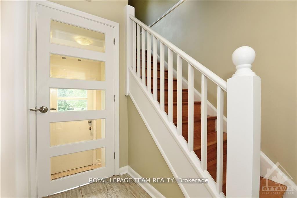 Photo 14 of 822 Quinlan Road, Ottawa, Elmvale Acres — HOMEH