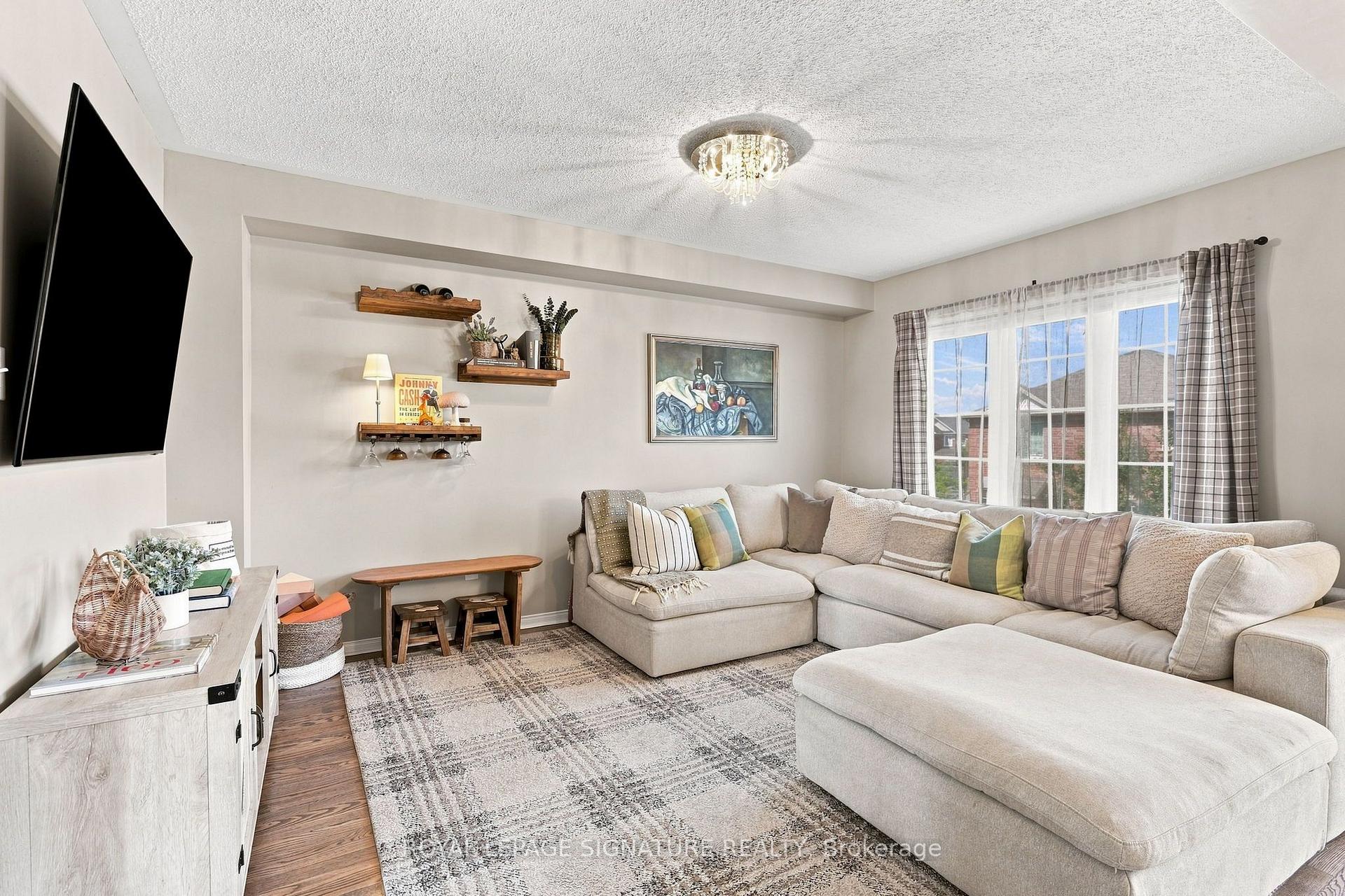 Photo 8 of 1185 Chapman Crescent, Milton, Clarke — HOMEH