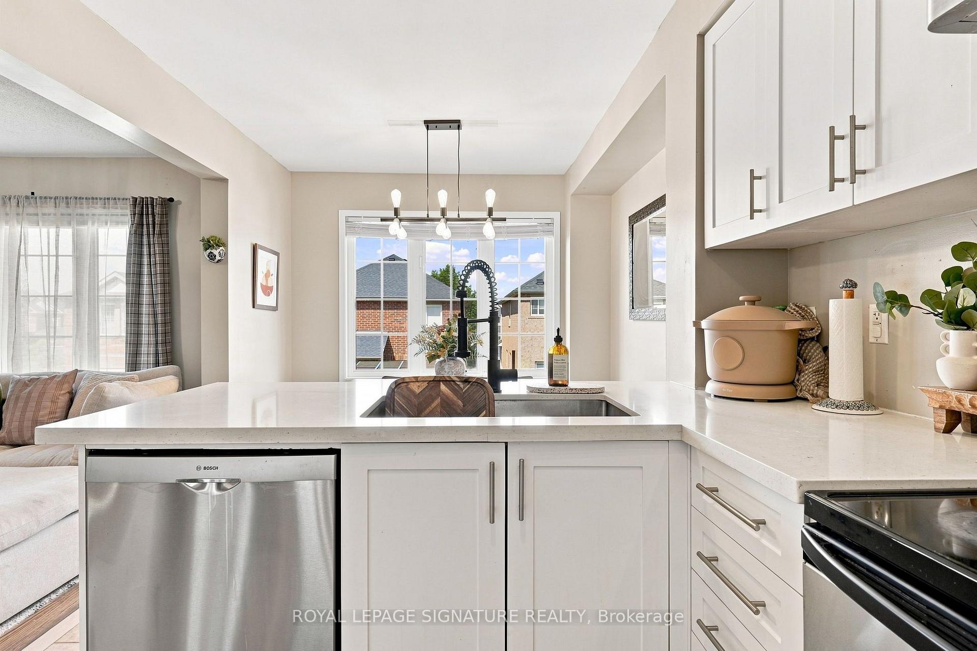 Photo 13 of 1185 Chapman Crescent, Milton, Clarke — HOMEH