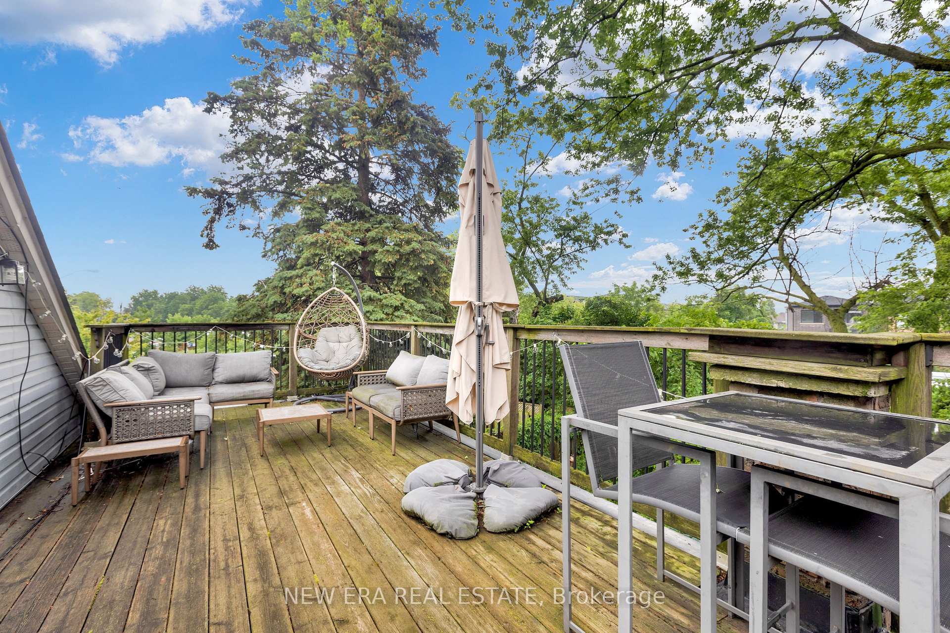 Photo 25 of 2 Foch Avenue, Etobicoke, Alderwood — HOMEH