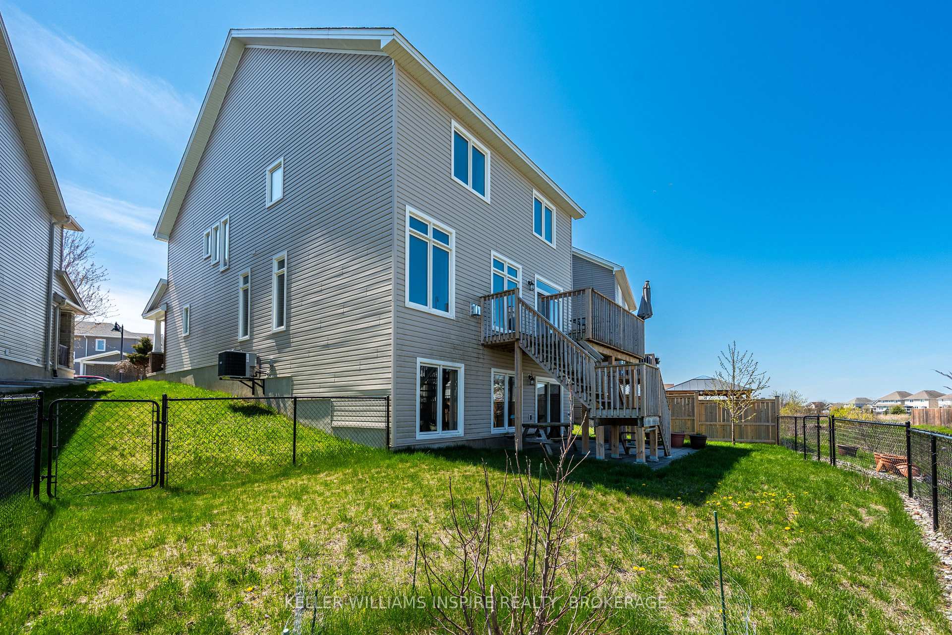 Photo 6 of 629 Gwen Avenue, Kingston, City Northwest — HOMEH