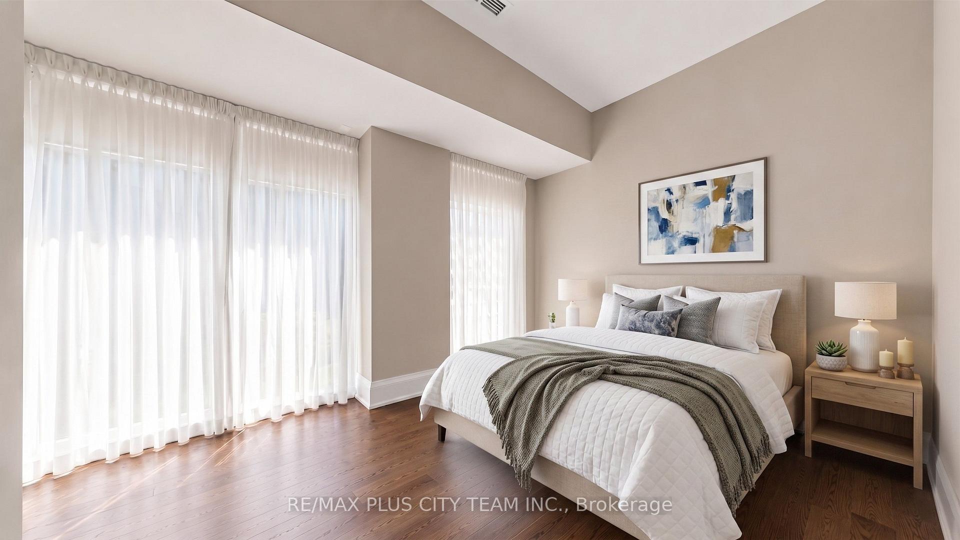 Photo 13 of Unit TH122, 29 Queens Quay E, Toronto, Waterfront Communities — HOMEH