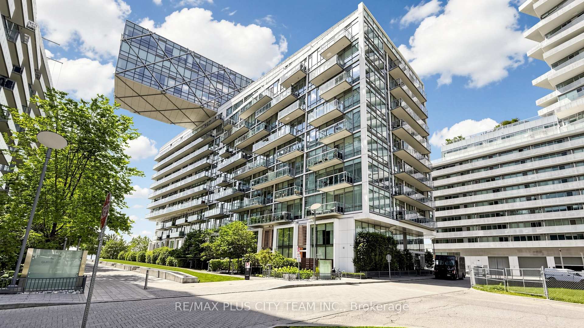 Photo 33 of Unit TH122, 29 Queens Quay E, Toronto, Waterfront Communities — HOMEH