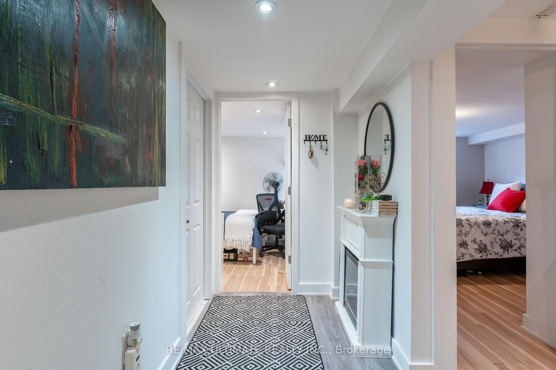 Photo 39 of 14 Nordale Crescent, North York, Brookhaven-Amesbury — HOMEH