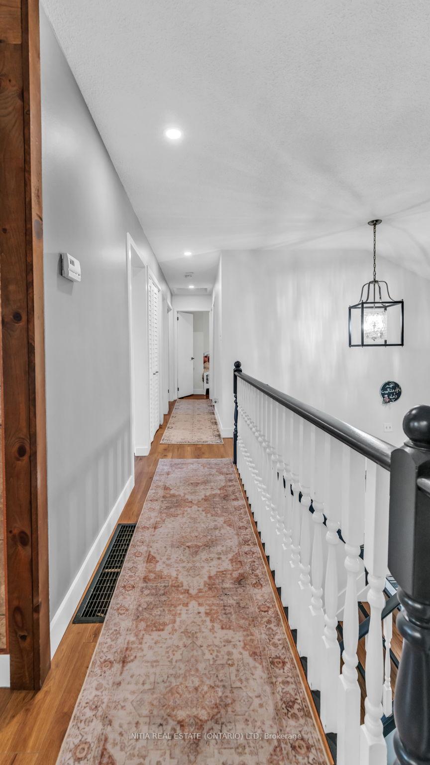 Photo 20 of 47 Alayne Crescent, London, South X — HOMEH