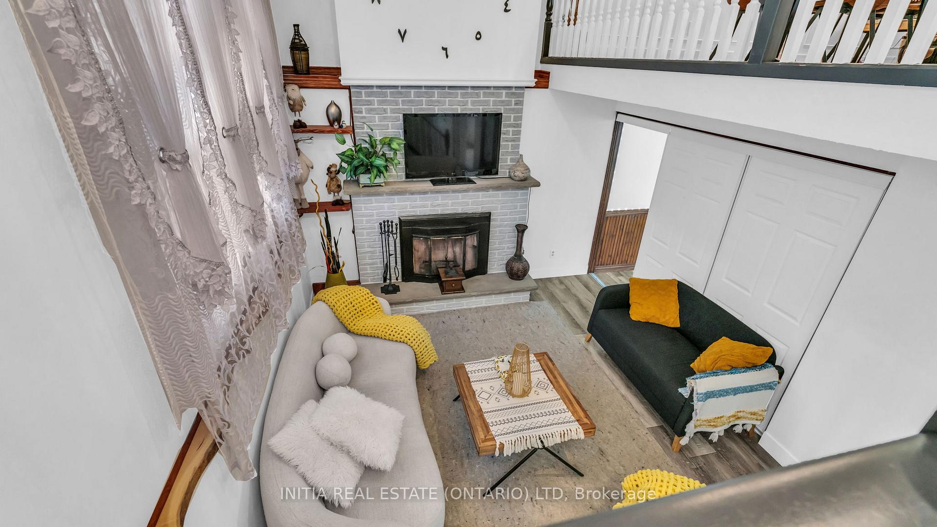 Photo 36 of 47 Alayne Crescent, London, South X — HOMEH