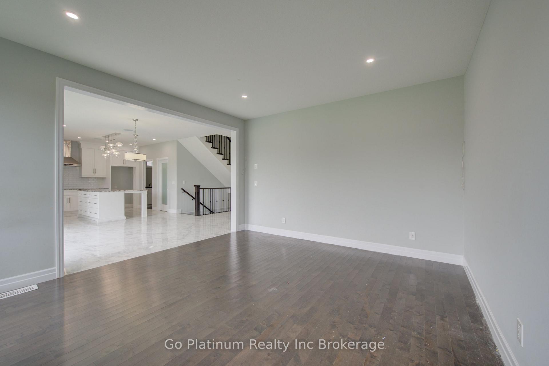 Photo 14 of 32 Sycamore Drive, Tillsonburg — HOMEH