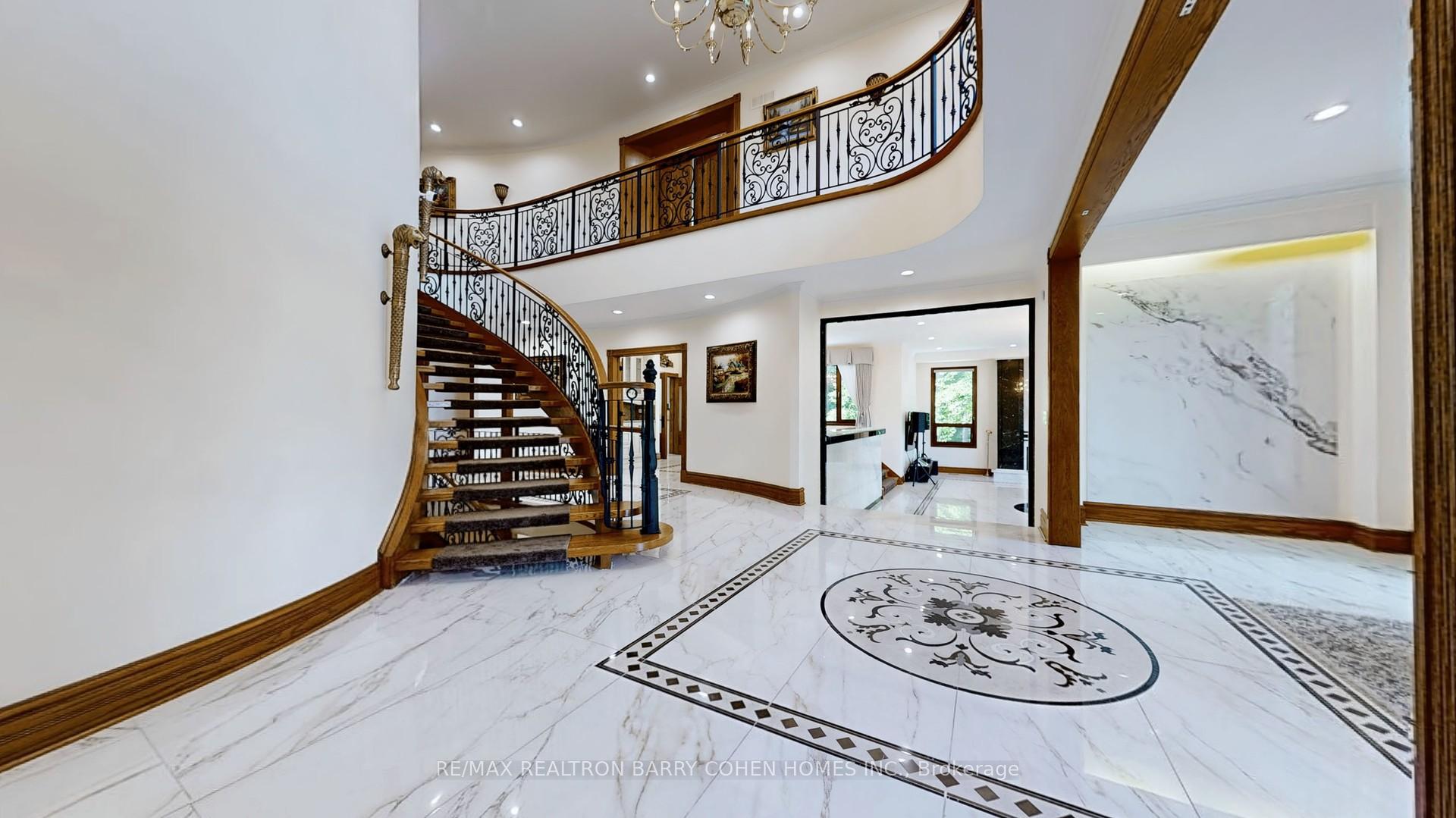 Photo 6 of 30 Marcus Court, Vaughan, Rural Vaughan — HOMEH