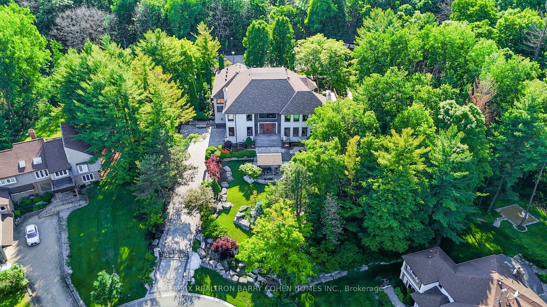 Photo 49 of 30 Marcus Court, Vaughan, Rural Vaughan — HOMEH