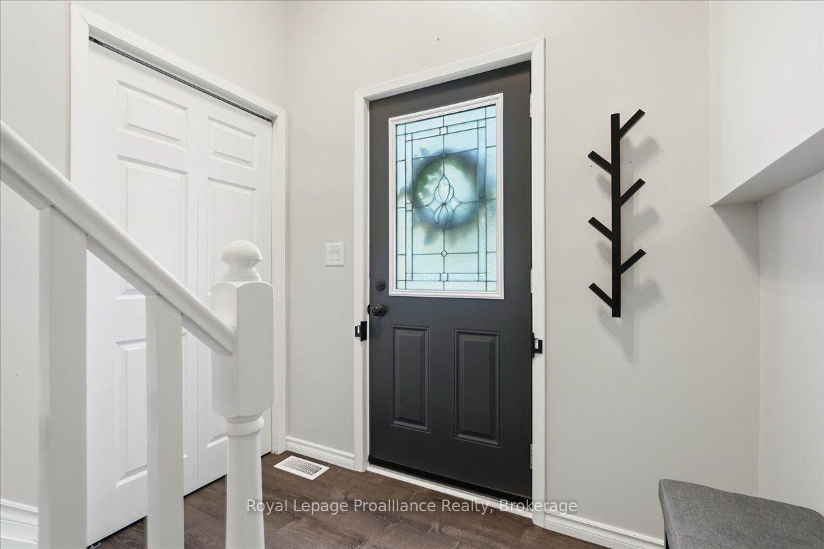 Photo 3 of 3526 Harmony Road, Tyendinaga, Tyendinaga Township — HOMEH