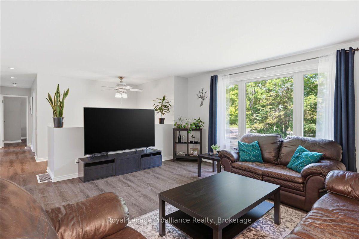 Photo 7 of 3526 Harmony Road, Tyendinaga, Tyendinaga Township — HOMEH