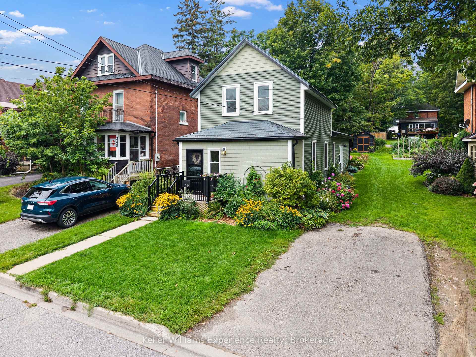 Photo 3 of 344 Second Street, Midland — HOMEH
