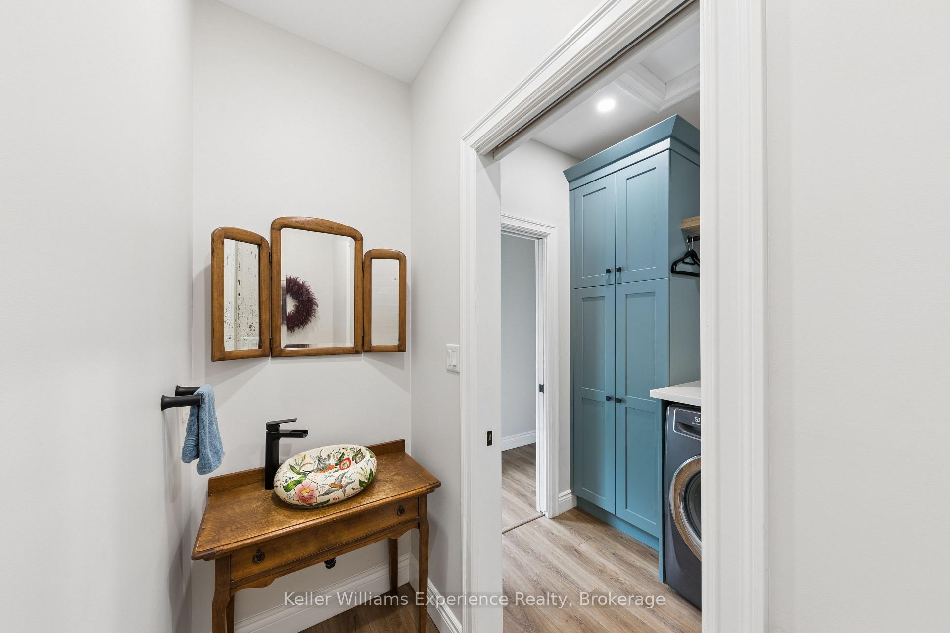 Photo 10 of 344 Second Street, Midland — HOMEH