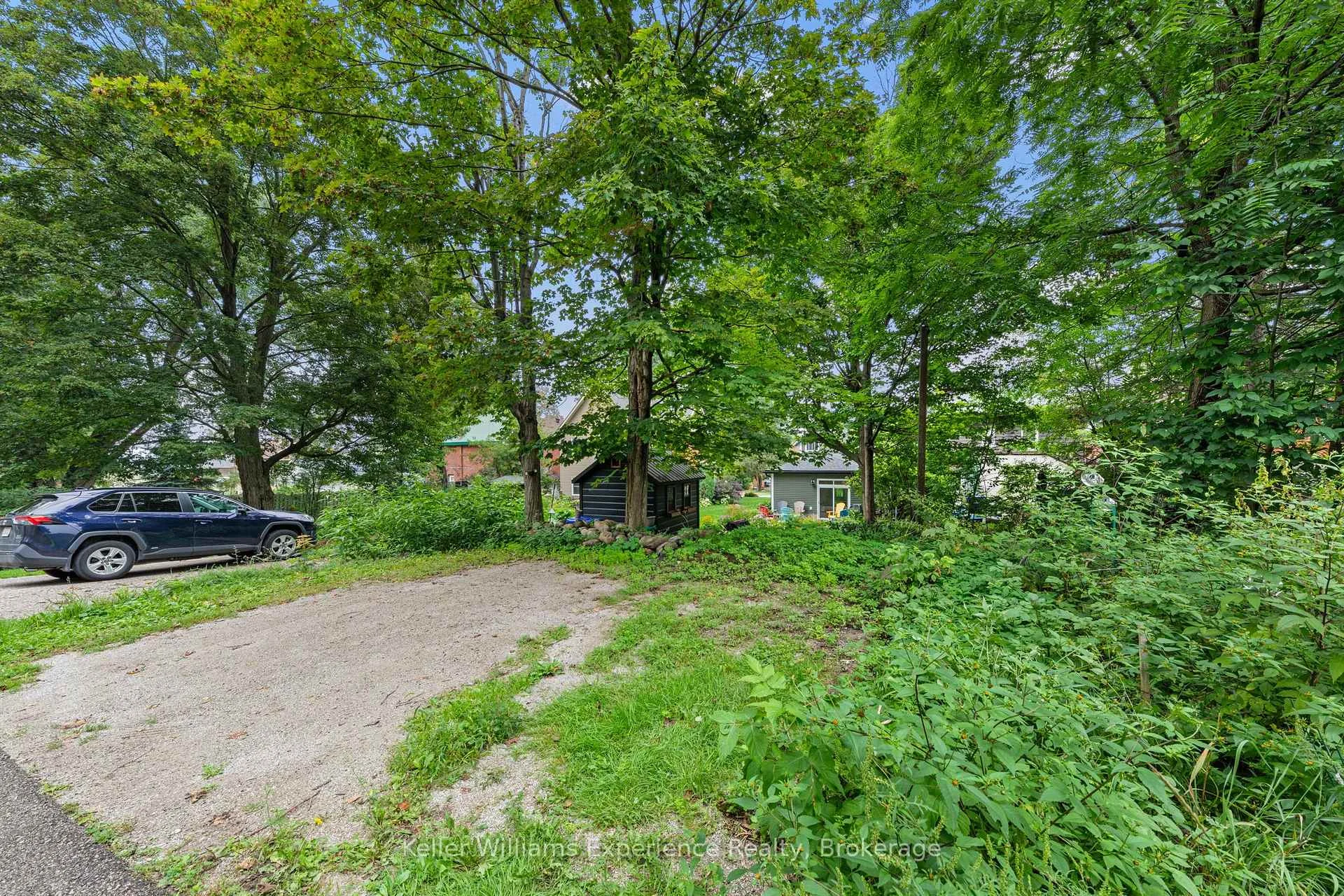 Photo 20 of 344 Second Street, Midland — HOMEH