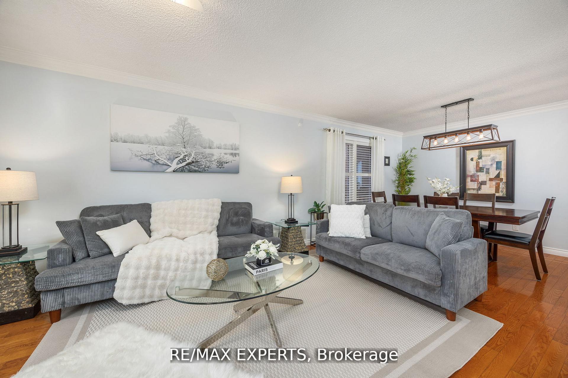 Photo 9 of 482 Malaga Road, Mississauga, Fairview — HOMEH
