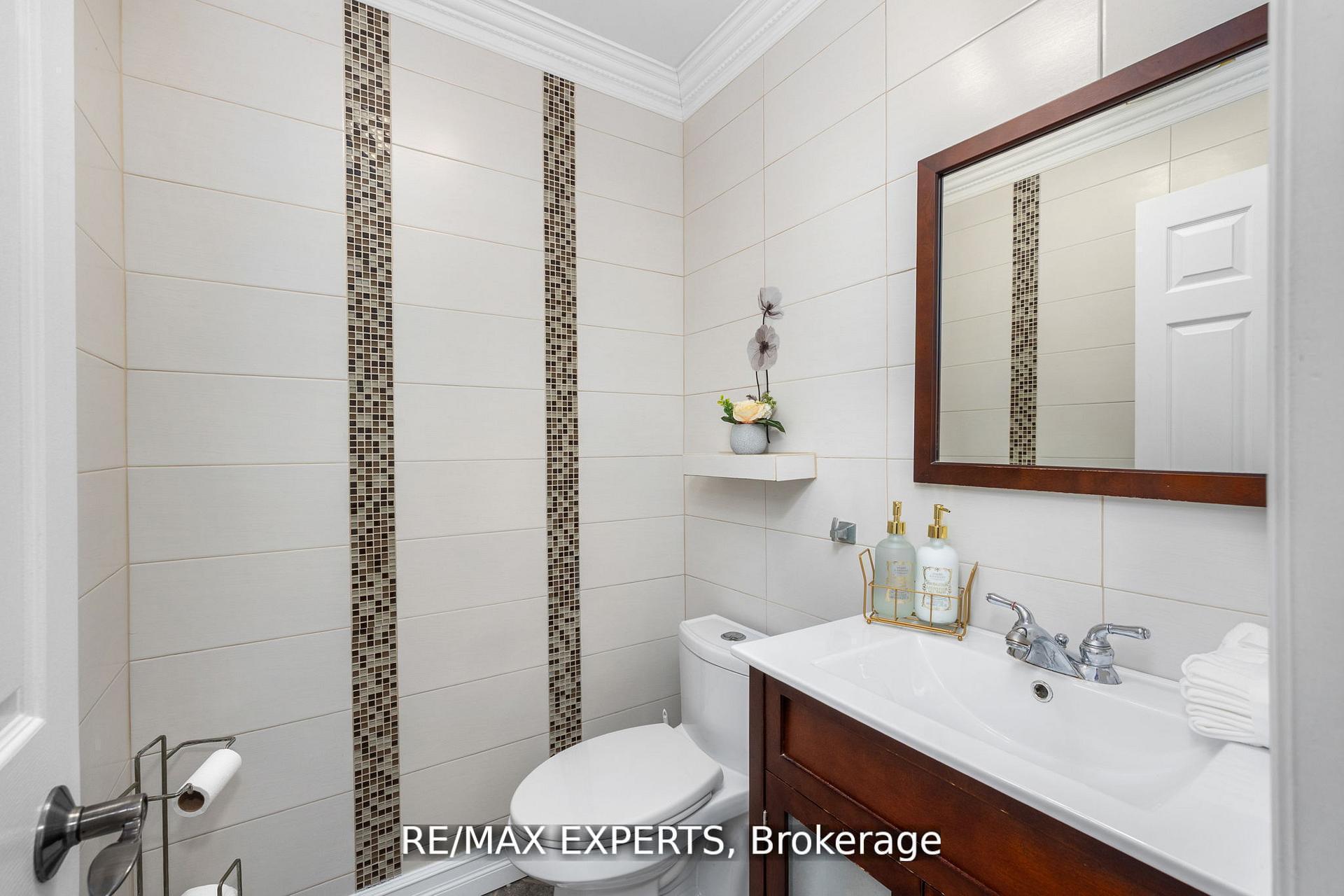 Photo 12 of 482 Malaga Road, Mississauga, Fairview — HOMEH