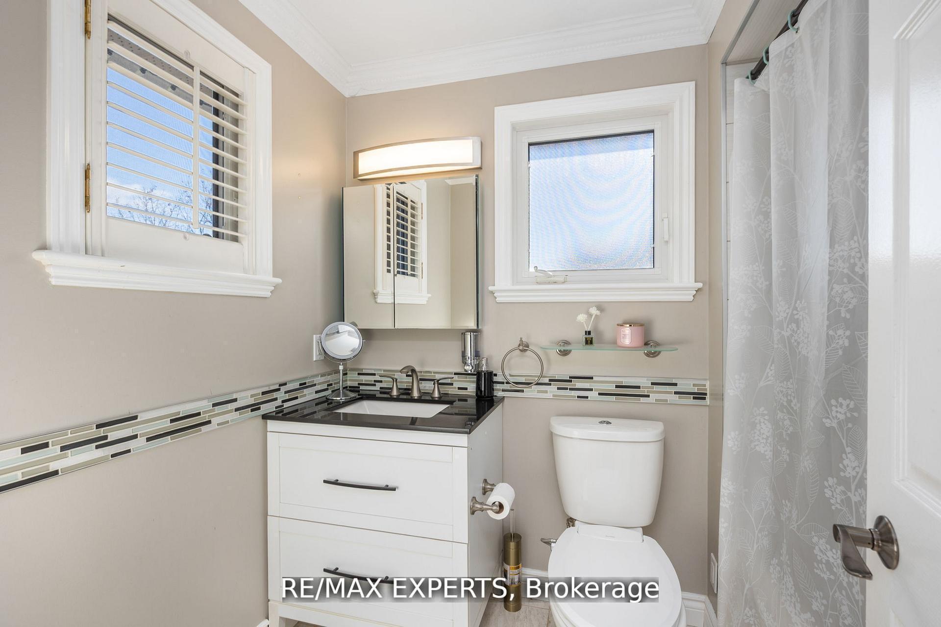 Photo 22 of 482 Malaga Road, Mississauga, Fairview — HOMEH