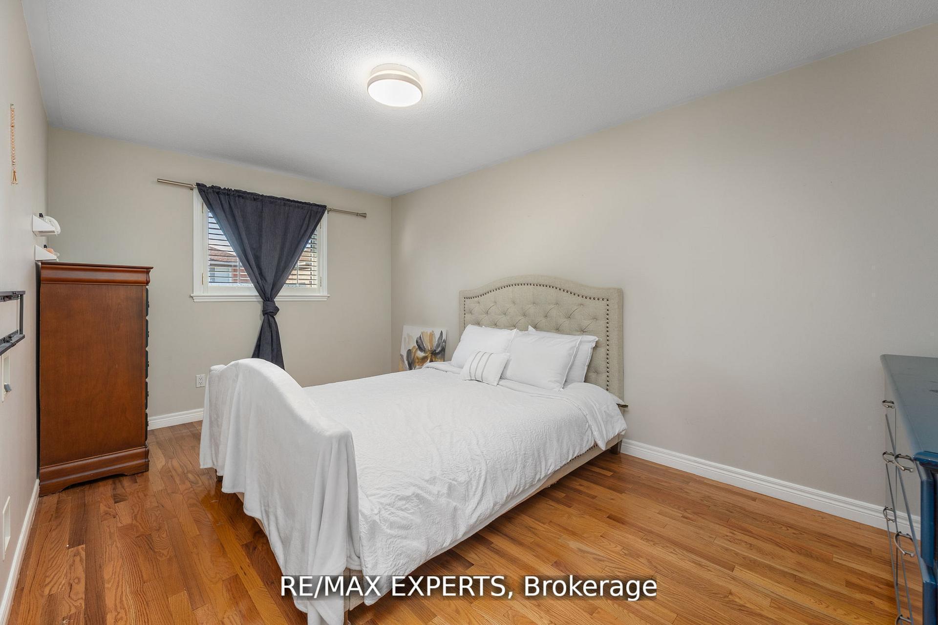 Photo 26 of 482 Malaga Road, Mississauga, Fairview — HOMEH