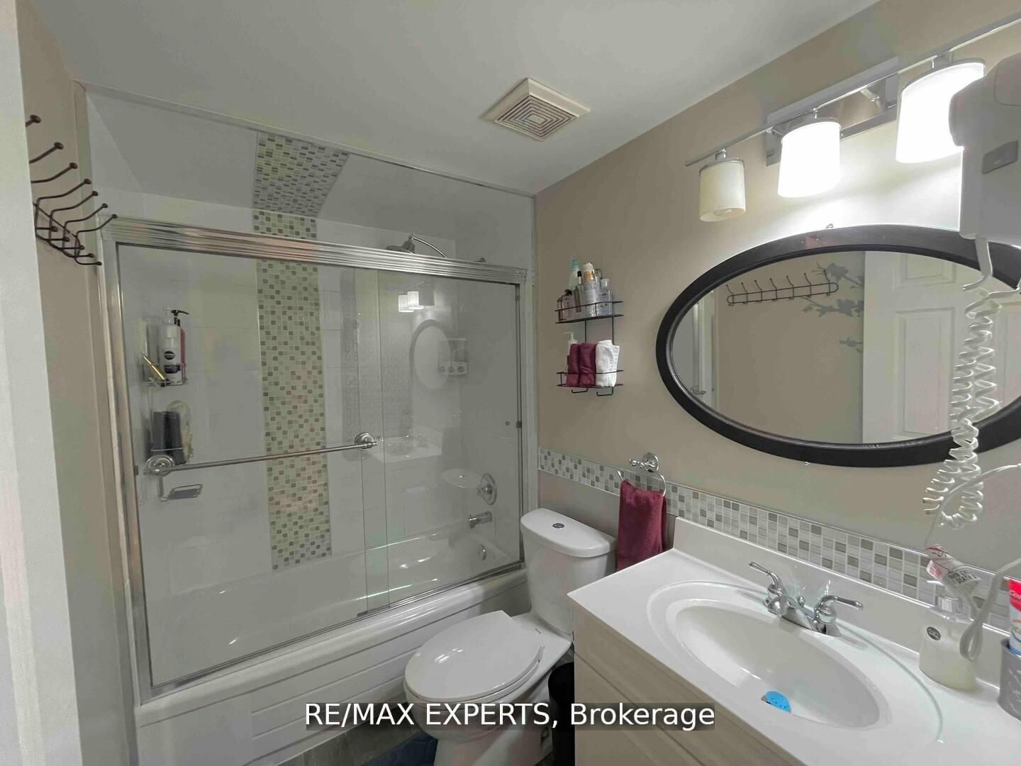 Photo 39 of 482 Malaga Road, Mississauga, Fairview — HOMEH