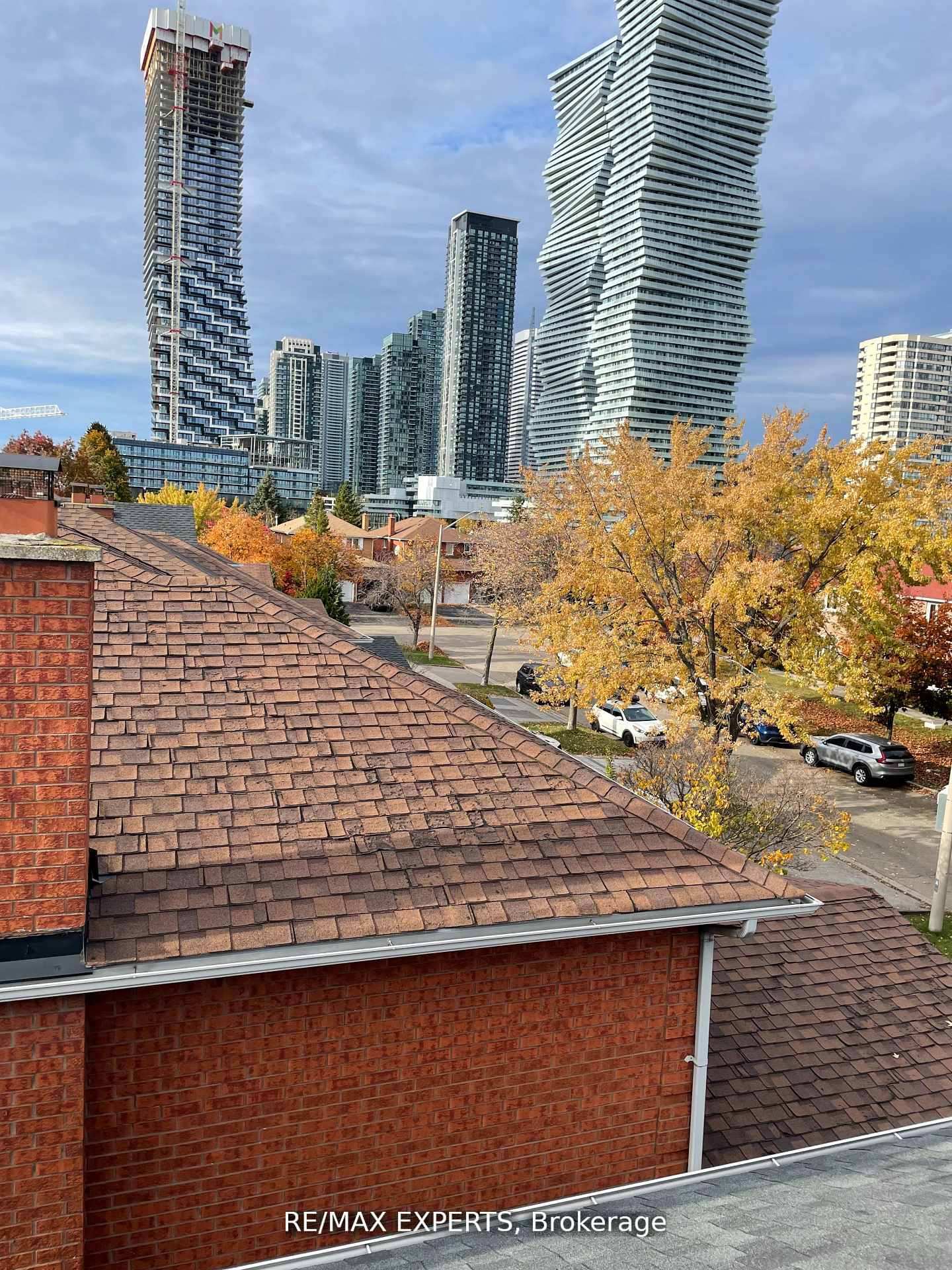 Photo 48 of 482 Malaga Road, Mississauga, Fairview — HOMEH