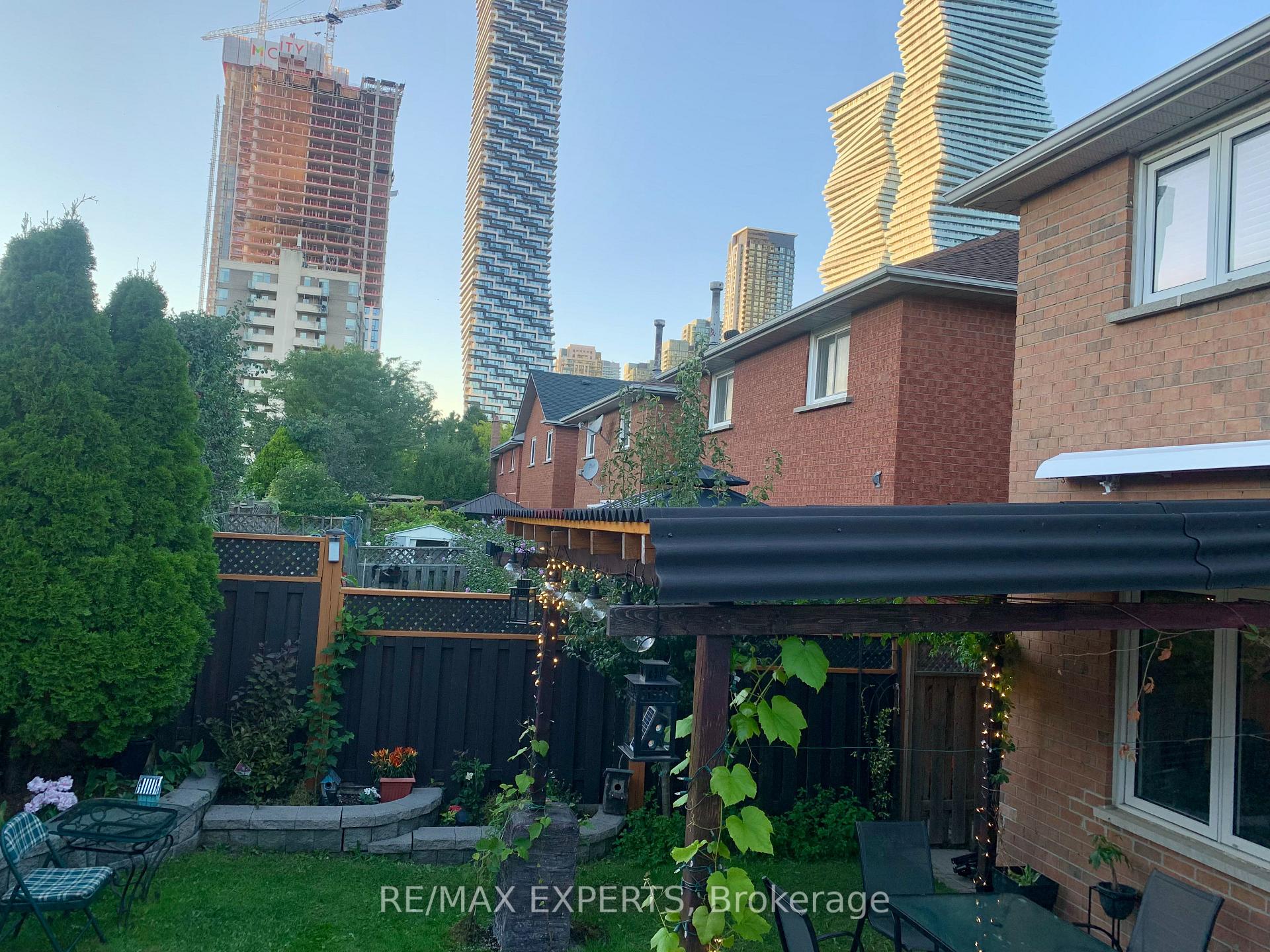 Photo 44 of 482 Malaga Road, Mississauga, Fairview — HOMEH