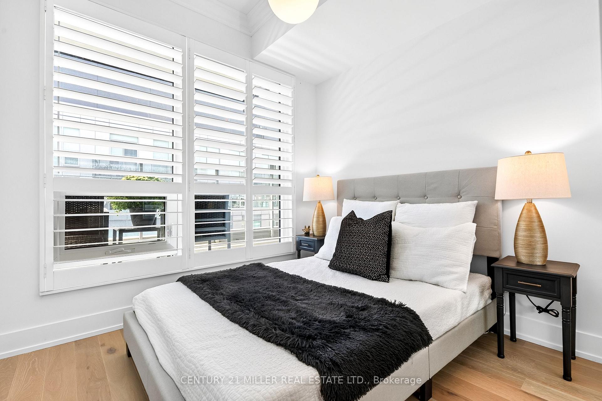 Photo 18 of Unit 702, 2450 Old Bronte Road, Oakville, Westmount — HOMEH