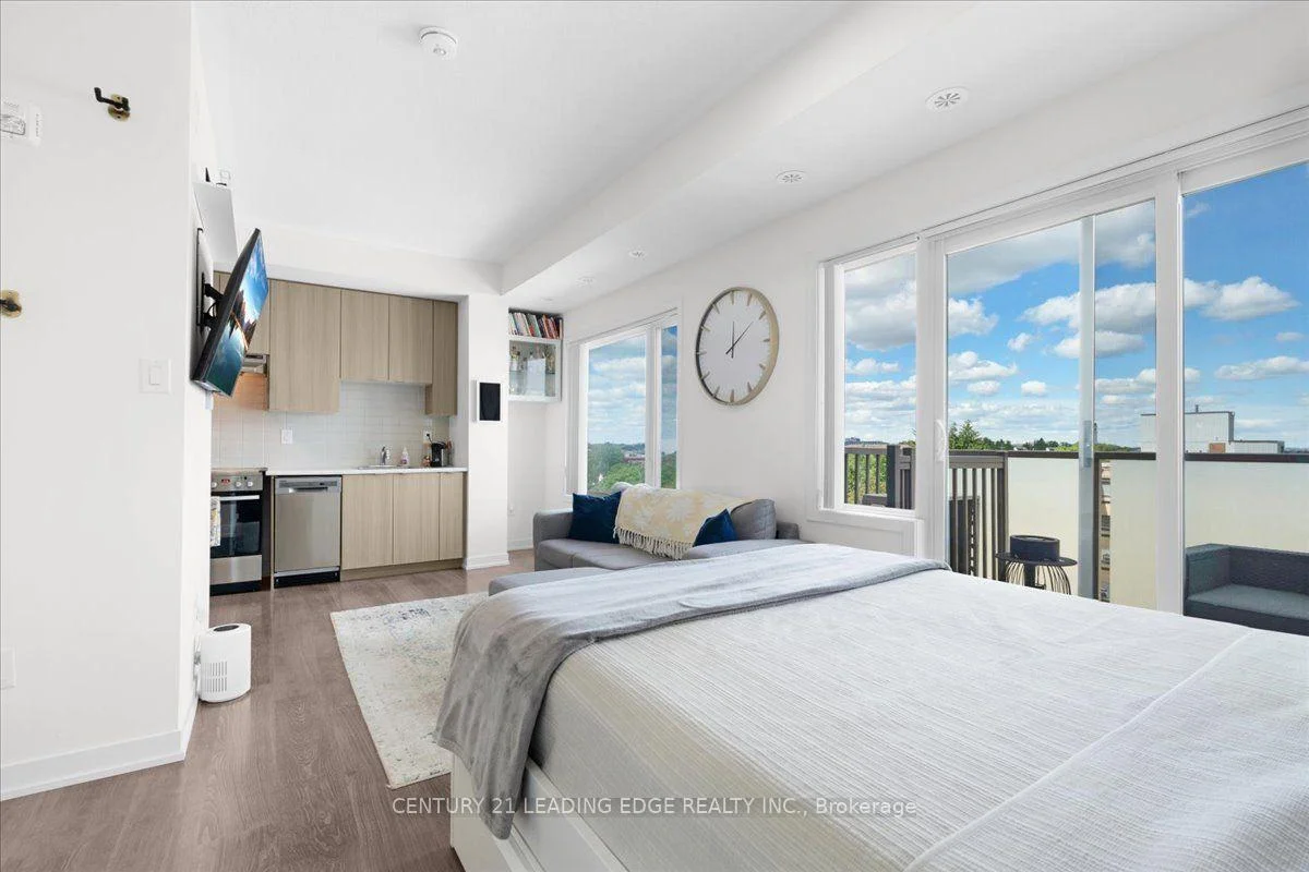 Photo of Unit 613, 5131 Sheppard Avenue E