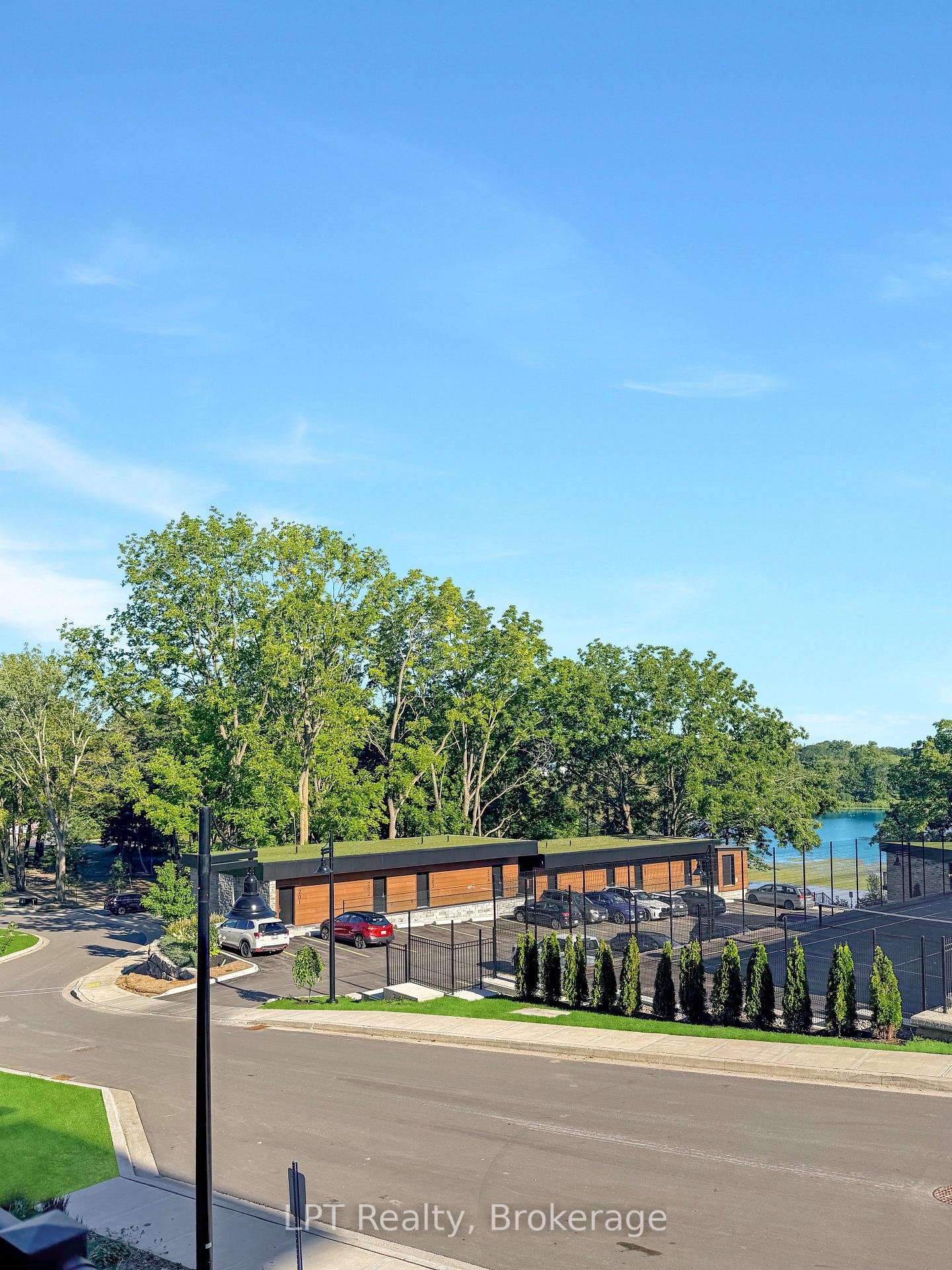 Photo 15 of Unit 201, 17 Cleave Avenue, Prince Edward County, Picton — HOMEH