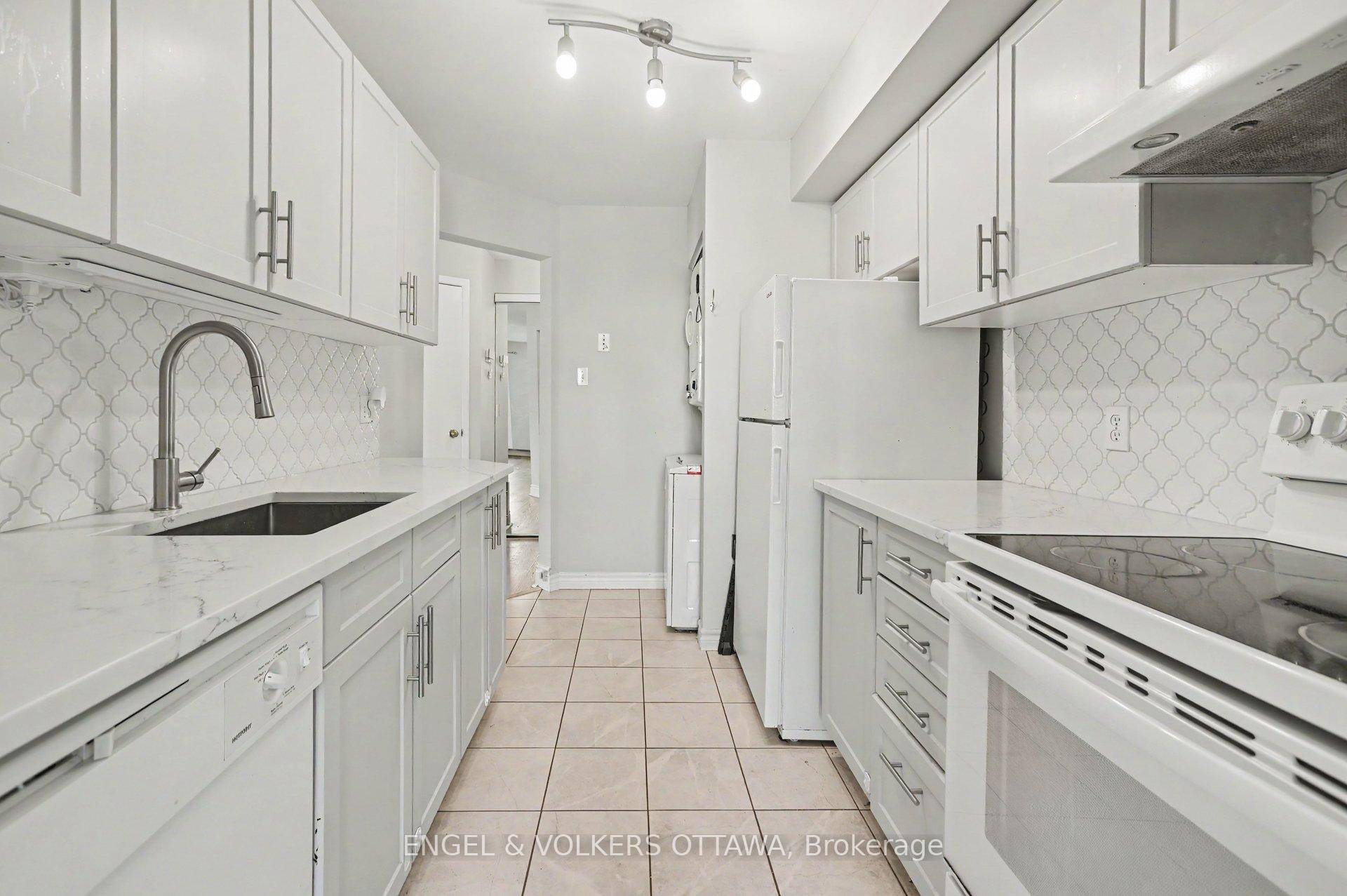 Photo 5 of Unit 106, 268 Lorry Greenberg Drive, Ottawa, Hunt Club Park/Greenboro — HOMEH