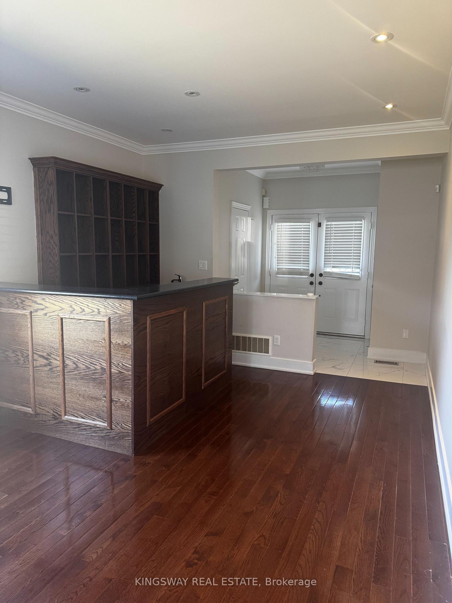 Photo 9 of 20 Dawes Road, Brampton, Credit Valley — HOMEH