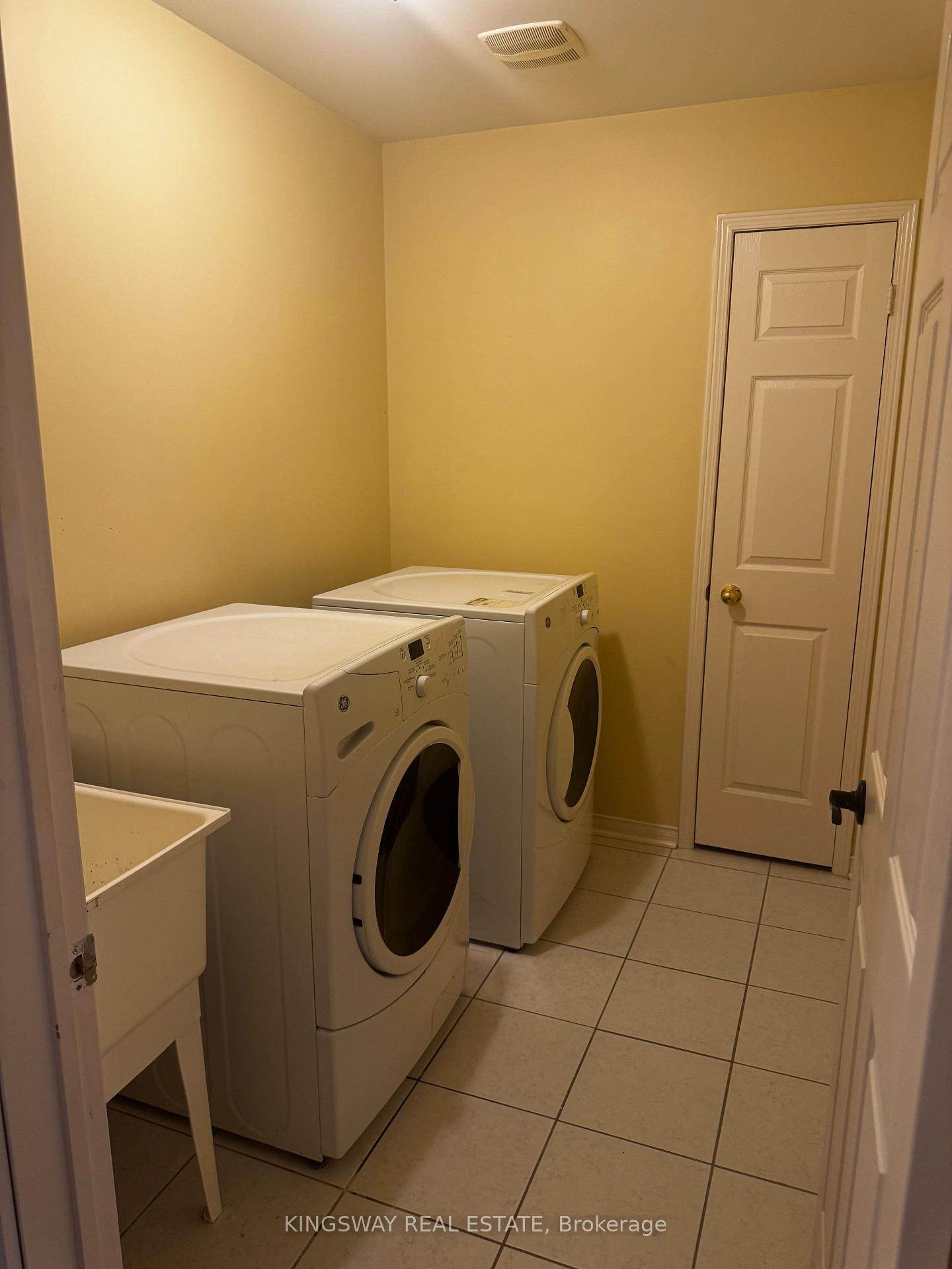Photo 24 of 20 Dawes Road, Brampton, Credit Valley — HOMEH
