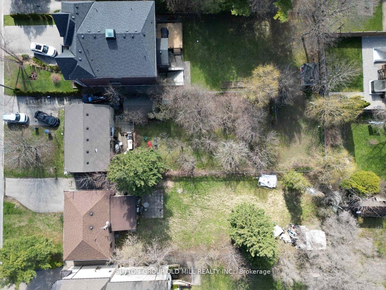 Photo 3 of 96 Caines Avenue, North York, Newtonbrook West — HOMEH
