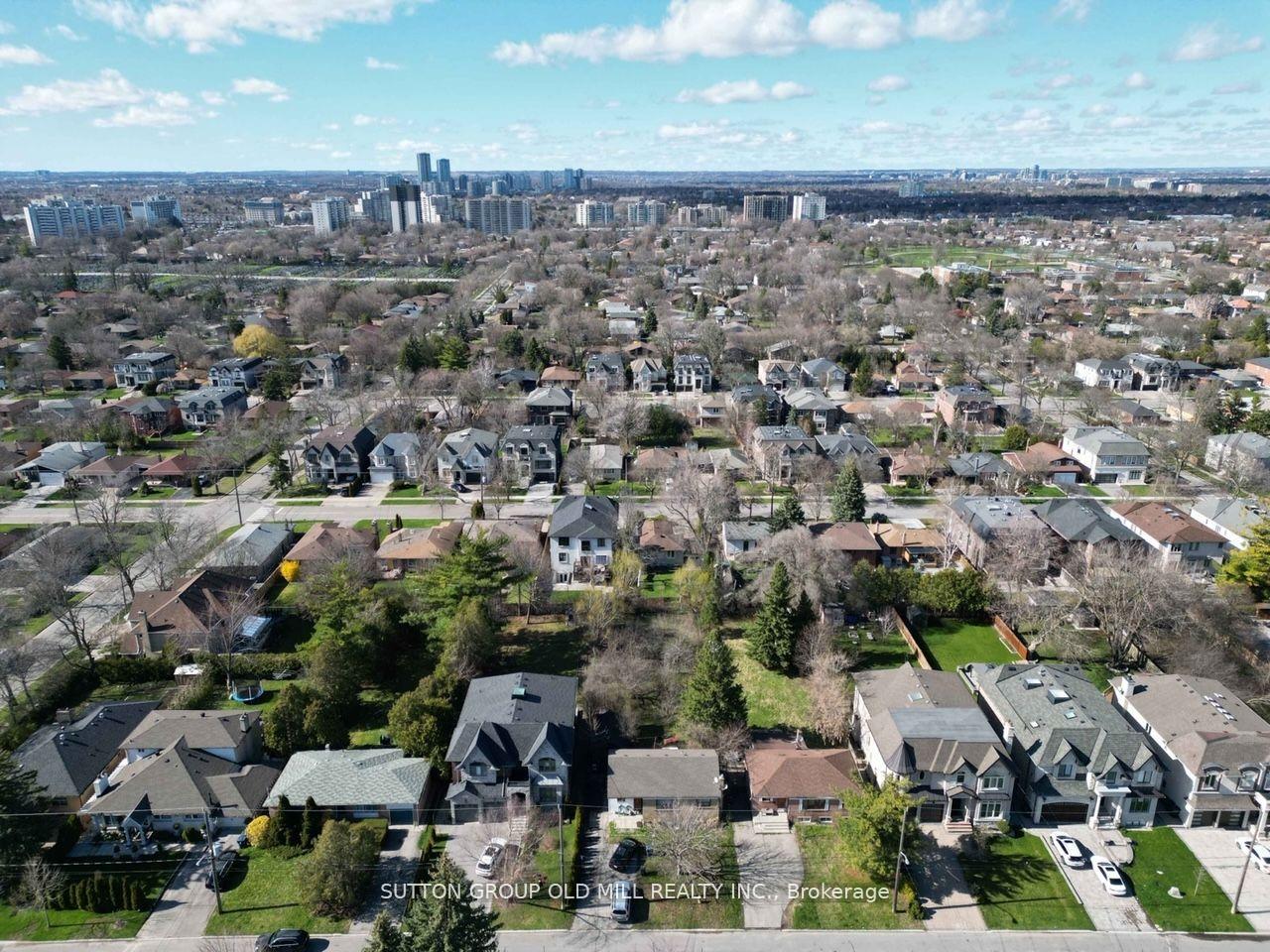 Photo 7 of 96 Caines Avenue, North York, Newtonbrook West — HOMEH