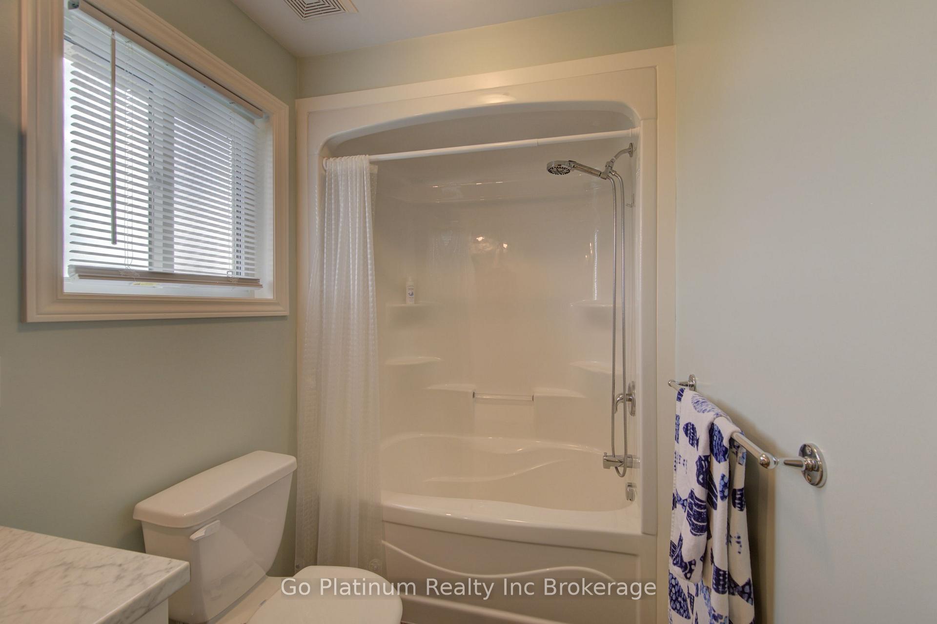 Photo 28 of 22 Nancy Court, Tillsonburg — HOMEH