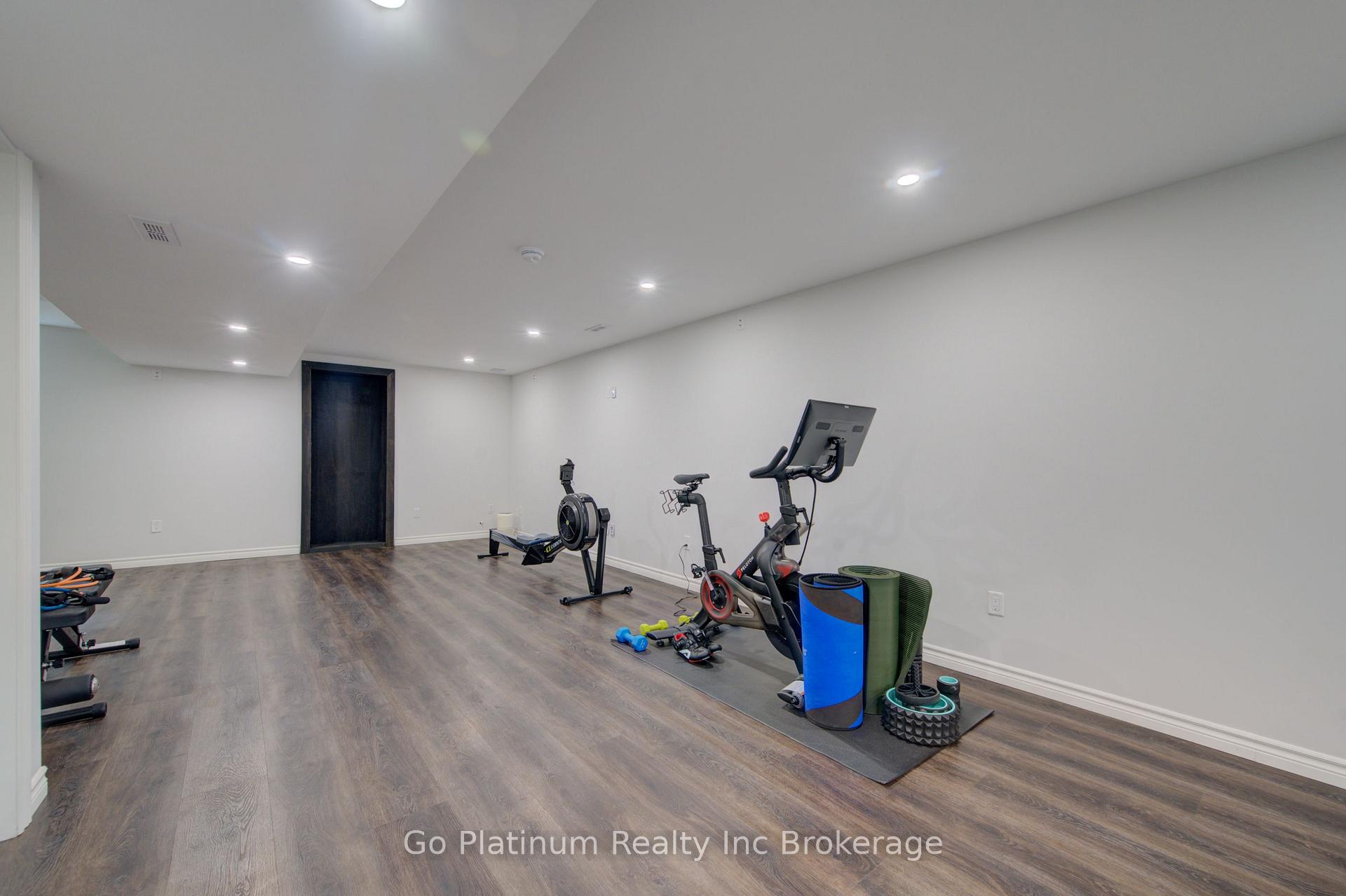 Photo 34 of 22 Nancy Court, Tillsonburg — HOMEH