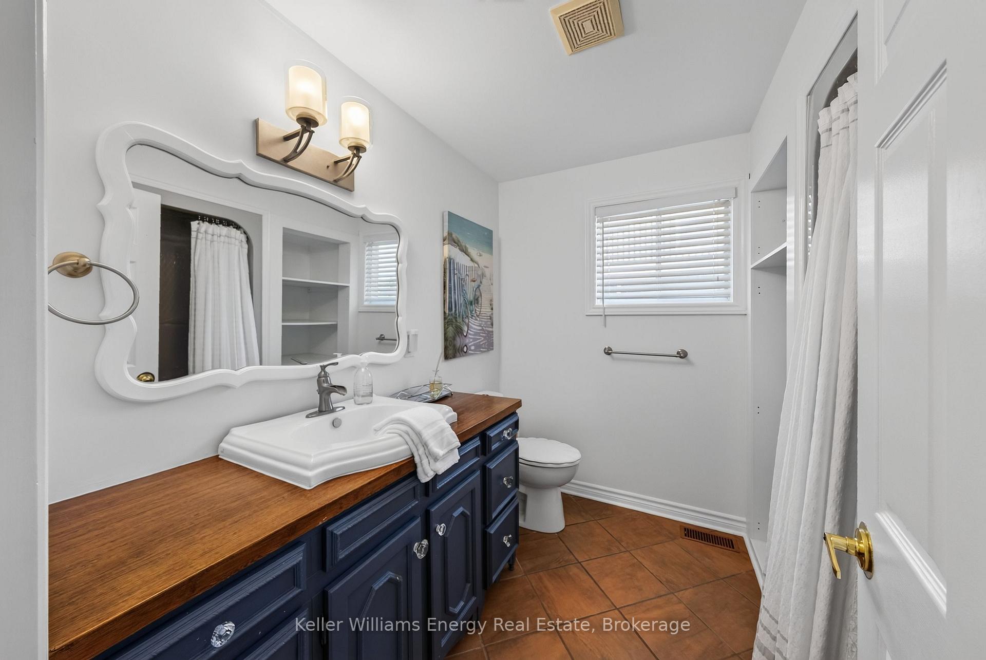 Photo 6 of 16169 Loyalist Parkway, Prince Edward County, Hallowell Ward — HOMEH