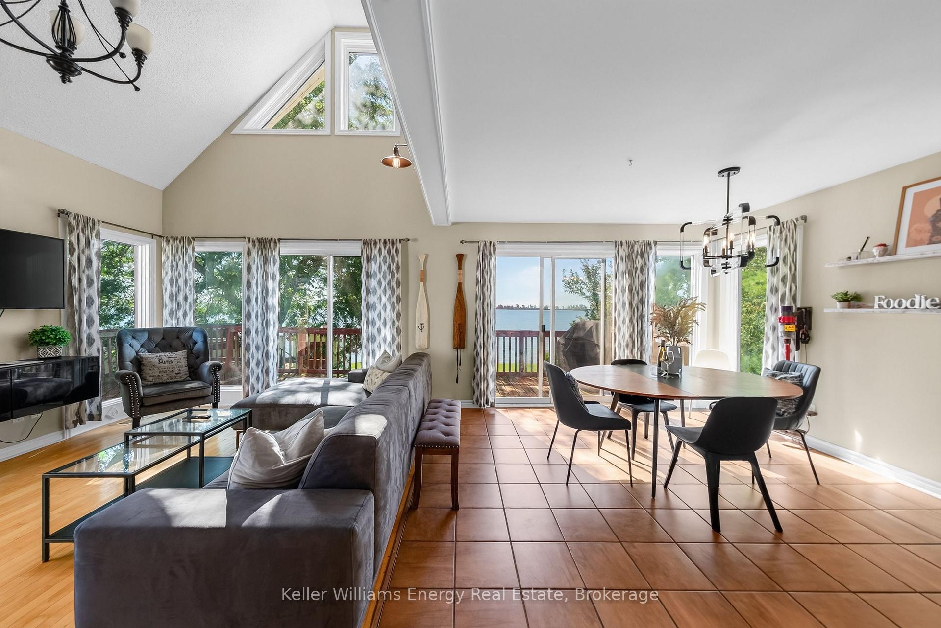 Photo 9 of 16169 Loyalist Parkway, Prince Edward County, Hallowell Ward — HOMEH