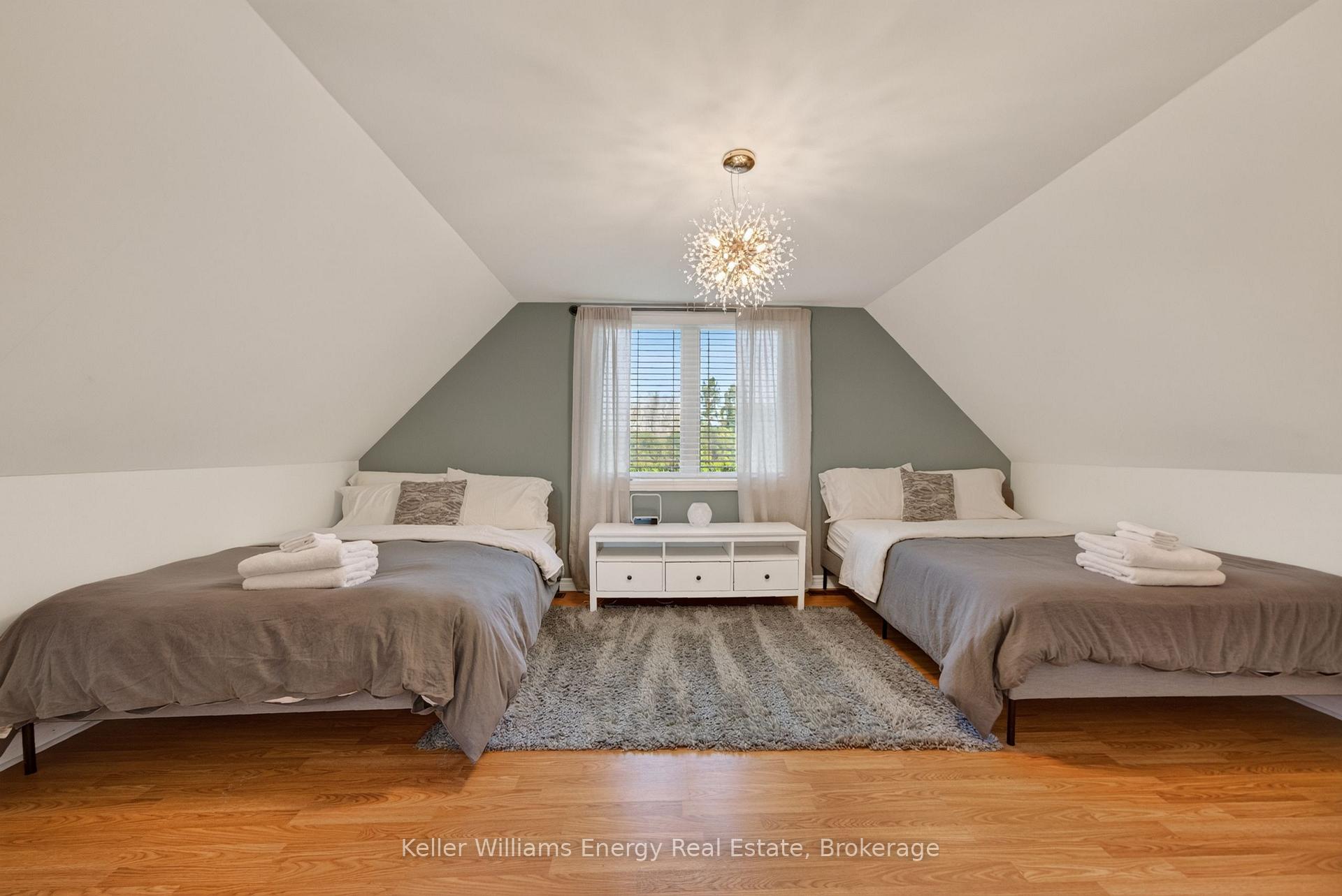 Photo 17 of 16169 Loyalist Parkway, Prince Edward County, Hallowell Ward — HOMEH