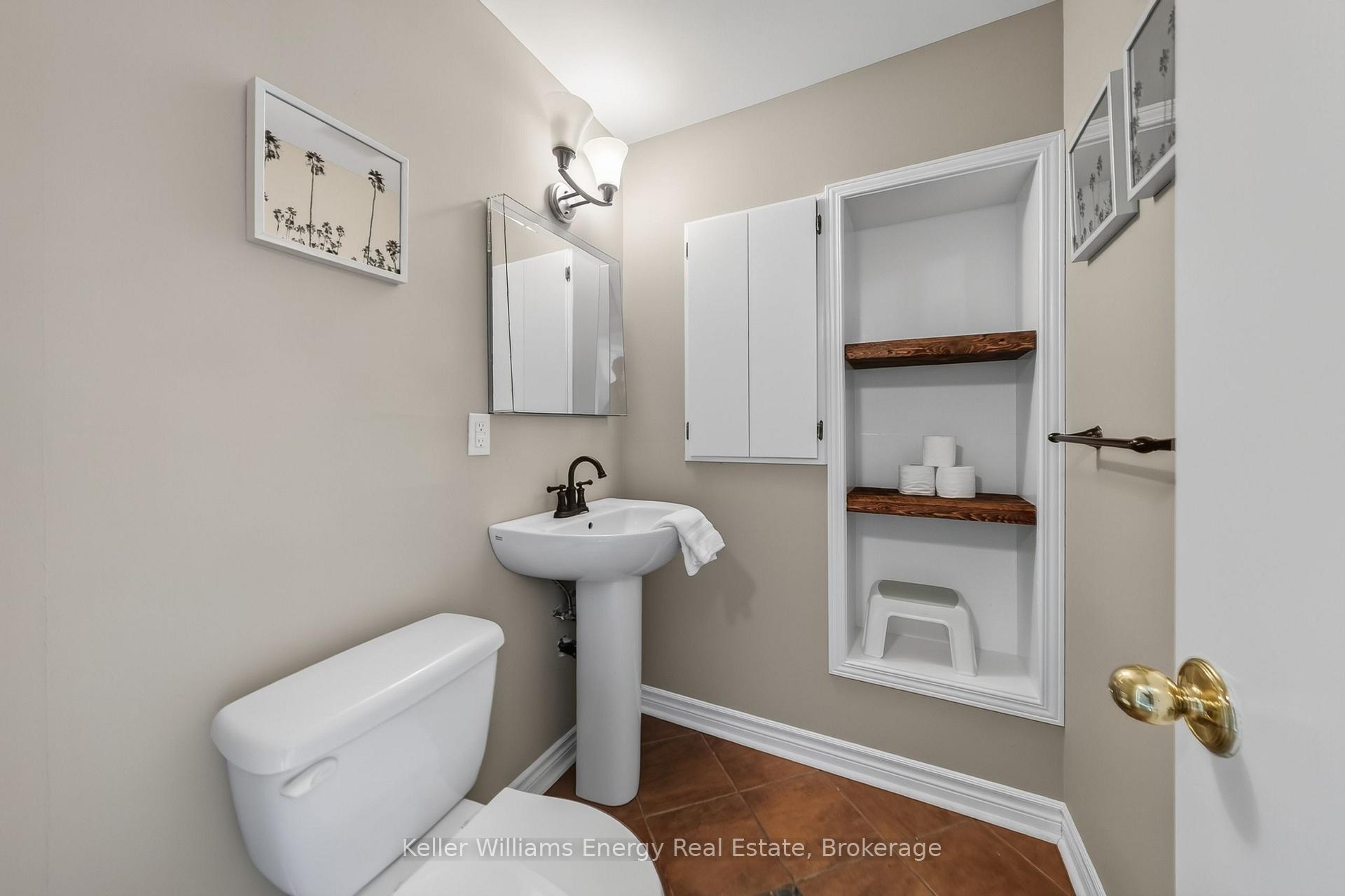 Photo 21 of 16169 Loyalist Parkway, Prince Edward County, Hallowell Ward — HOMEH