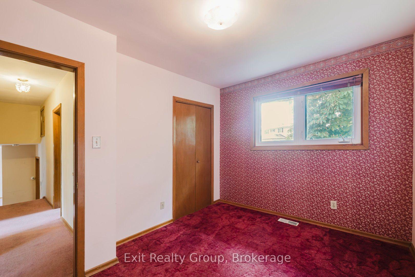 Photo 15 of 6 Ernest Court, Belleville, Belleville Ward — HOMEH