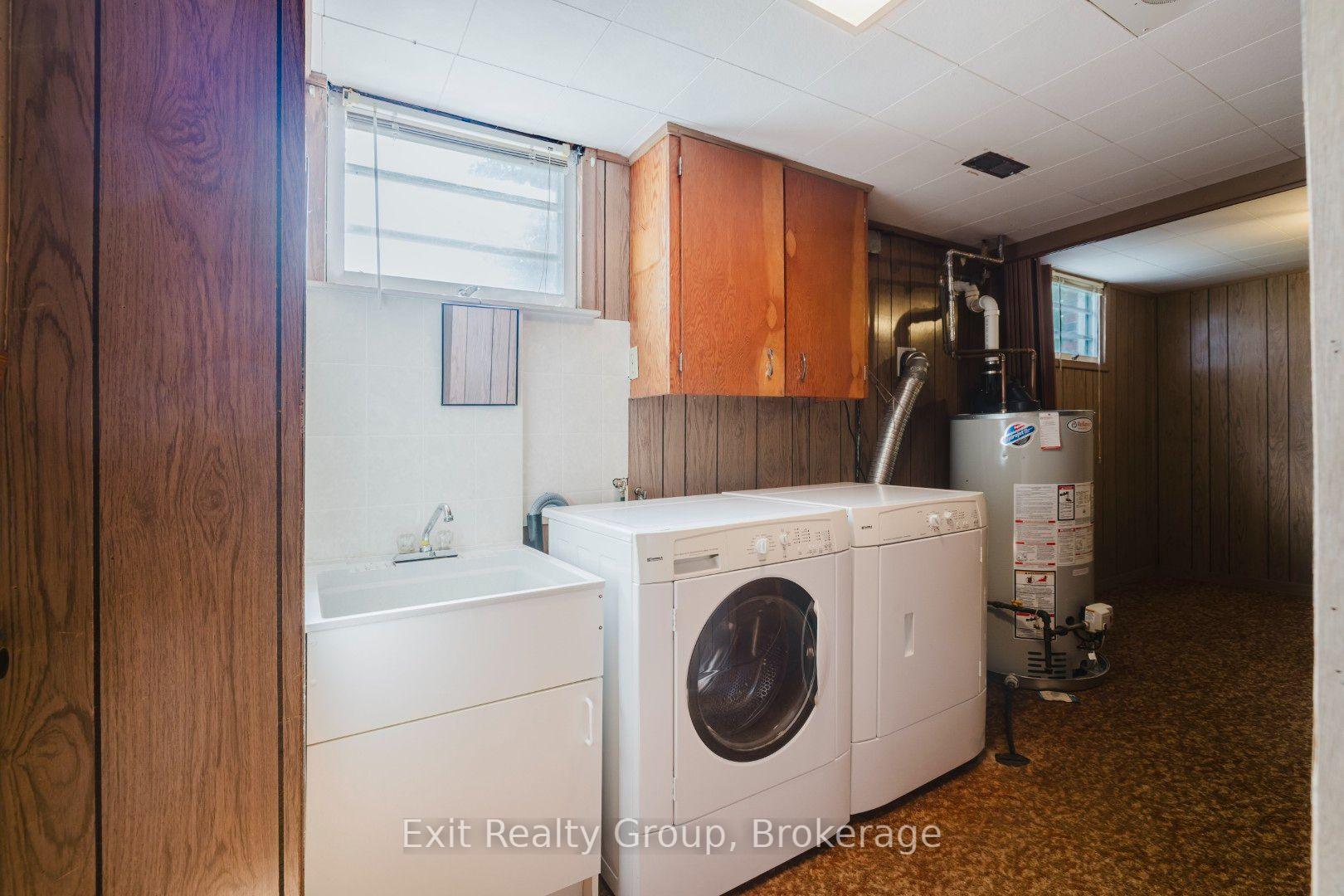 Photo 16 of 6 Ernest Court, Belleville, Belleville Ward — HOMEH