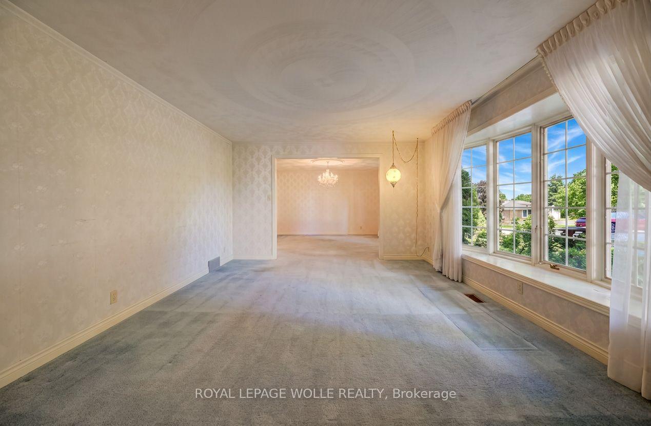 Photo 6 of 4090 Hillcrest Street, Perth East, Millbank — HOMEH