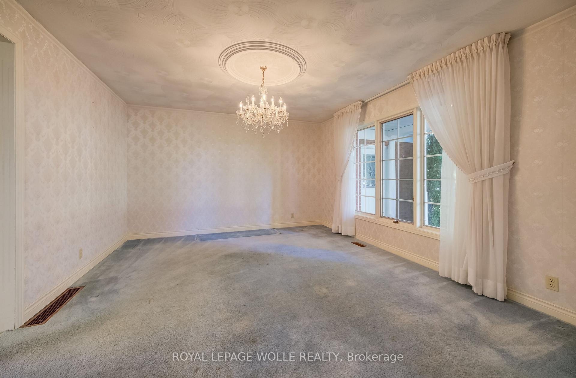 Photo 10 of 4090 Hillcrest Street, Perth East, Millbank — HOMEH