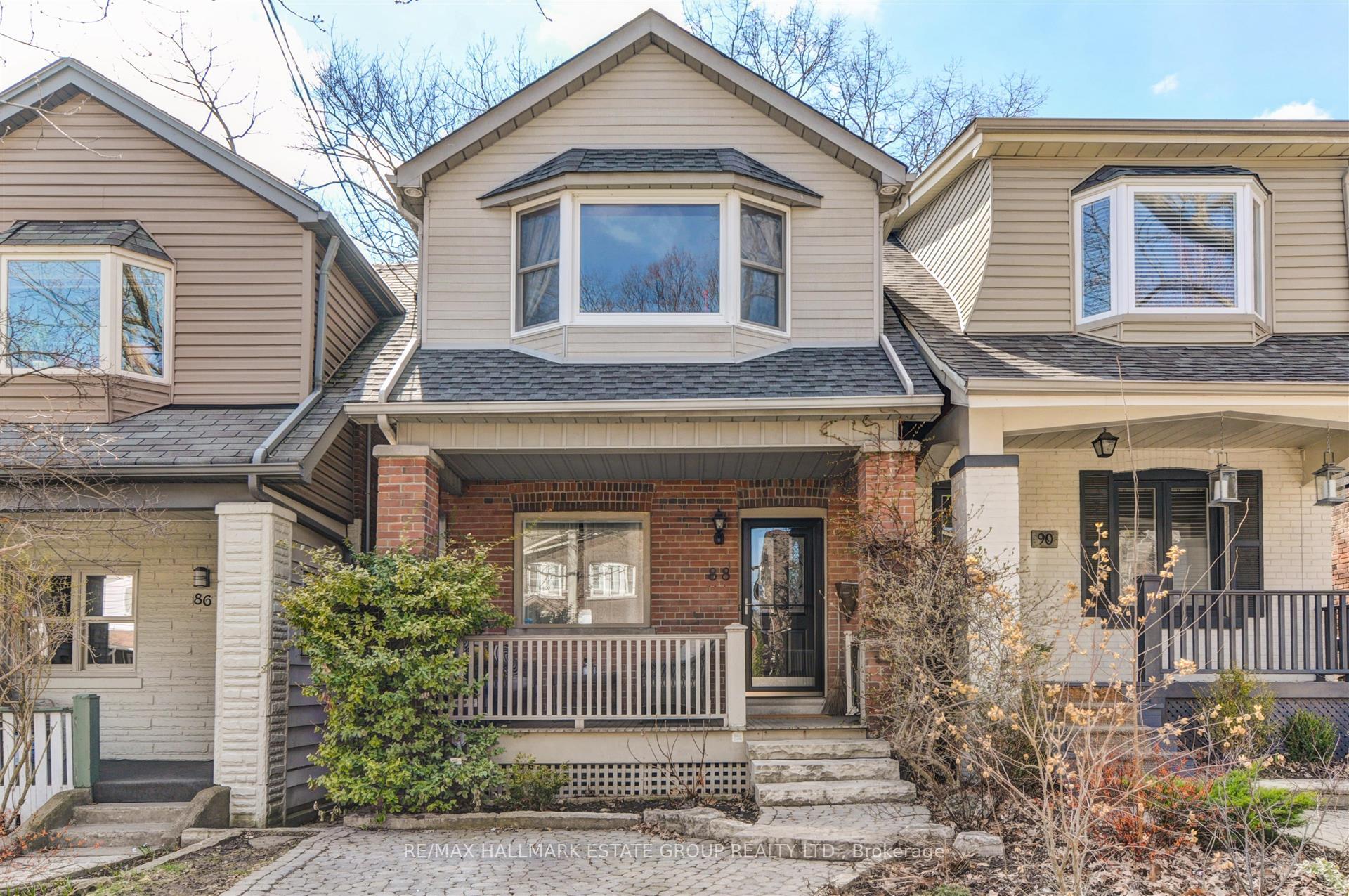 Photo 2 of 88 Glenmore Road, Toronto, Woodbine Corridor — HOMEH