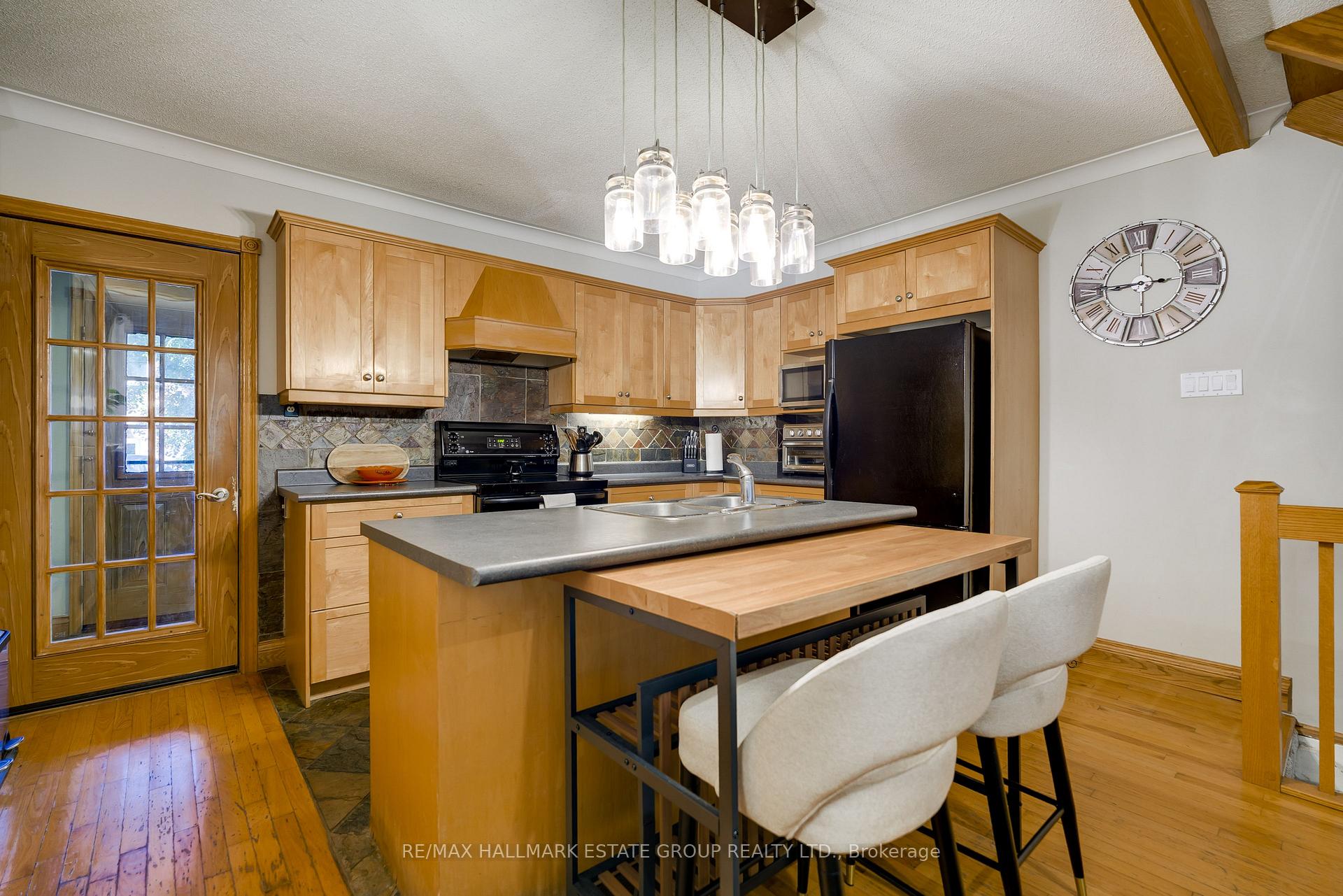 Photo 12 of 88 Glenmore Road, Toronto, Woodbine Corridor — HOMEH
